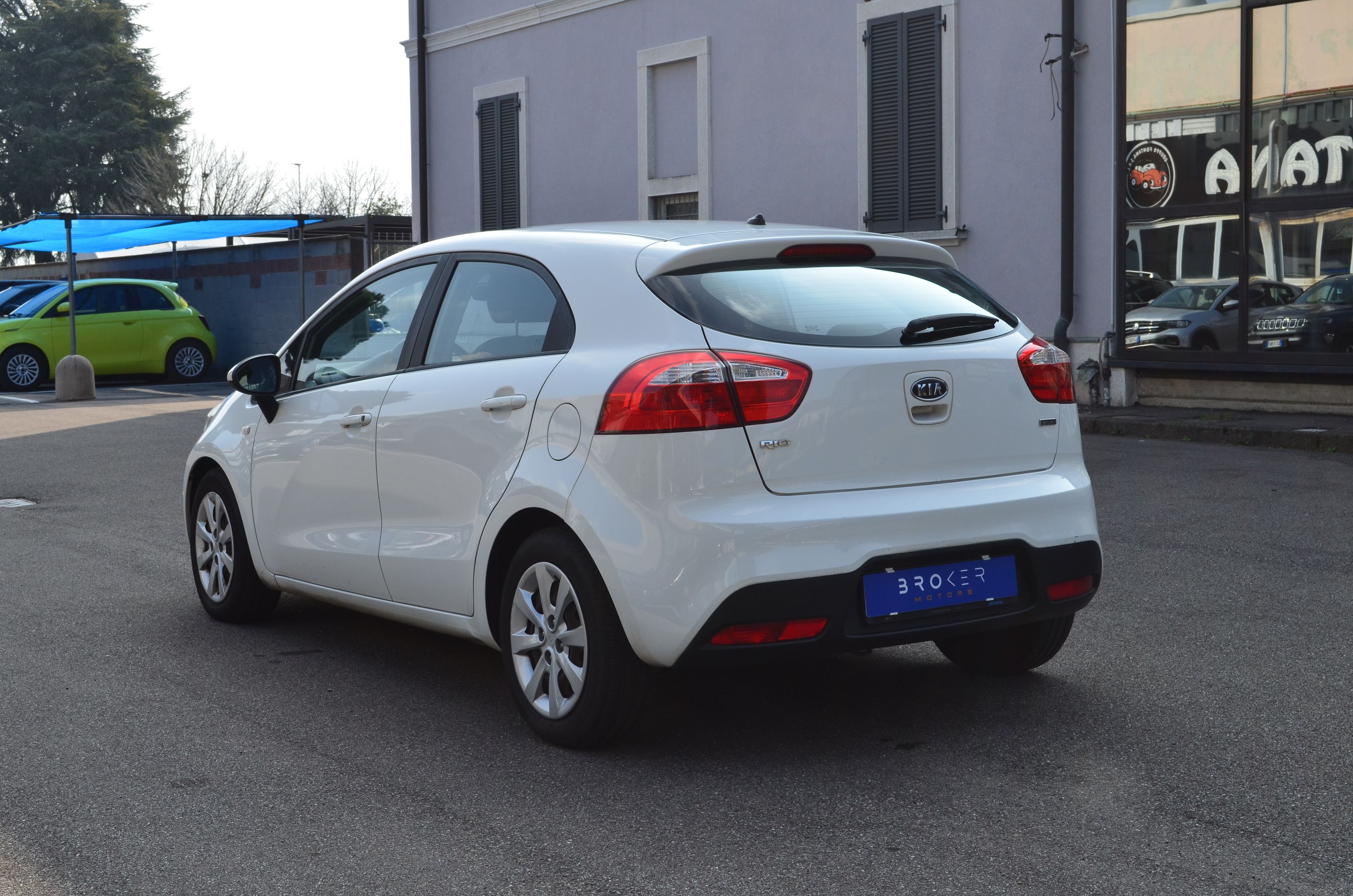 Kia Rio 5p 1.4 crdi EX 2012 — foto 3