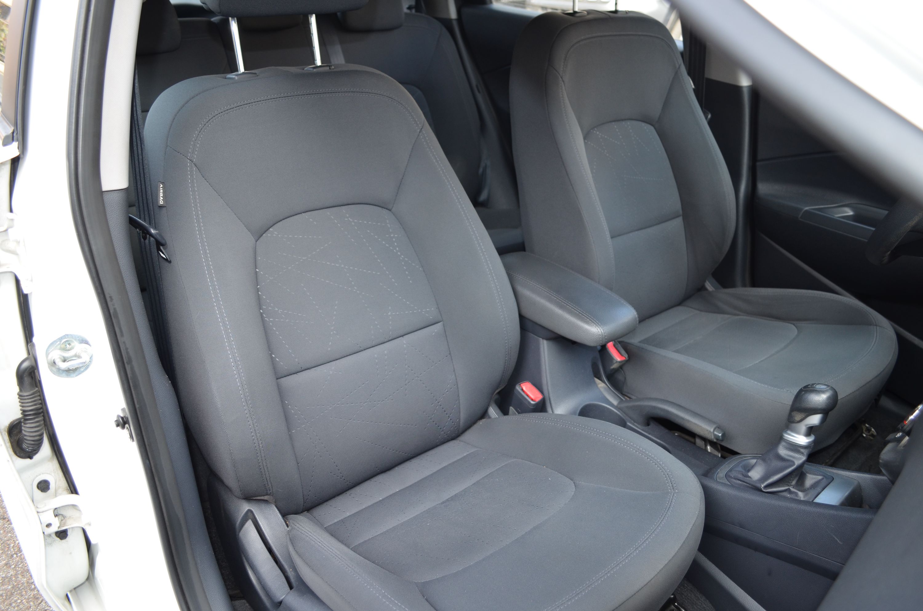 Kia Rio 5p 1.4 crdi EX 2012 — foto 16