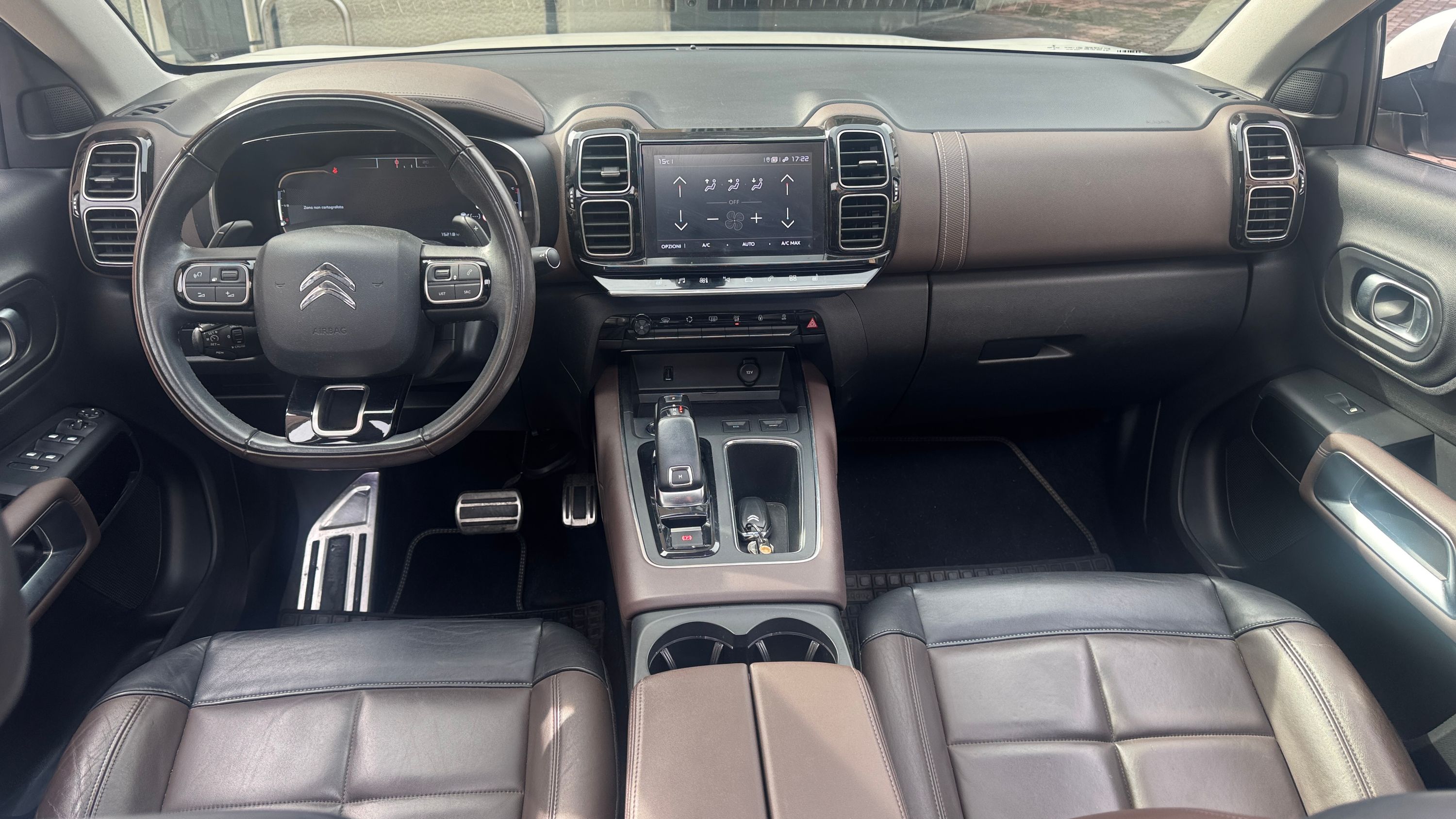 Citroen C5 Aircross 1.5 bluehdi Shine s&s 130cv eat8  TETTO APRIBILE 2019 — foto 8