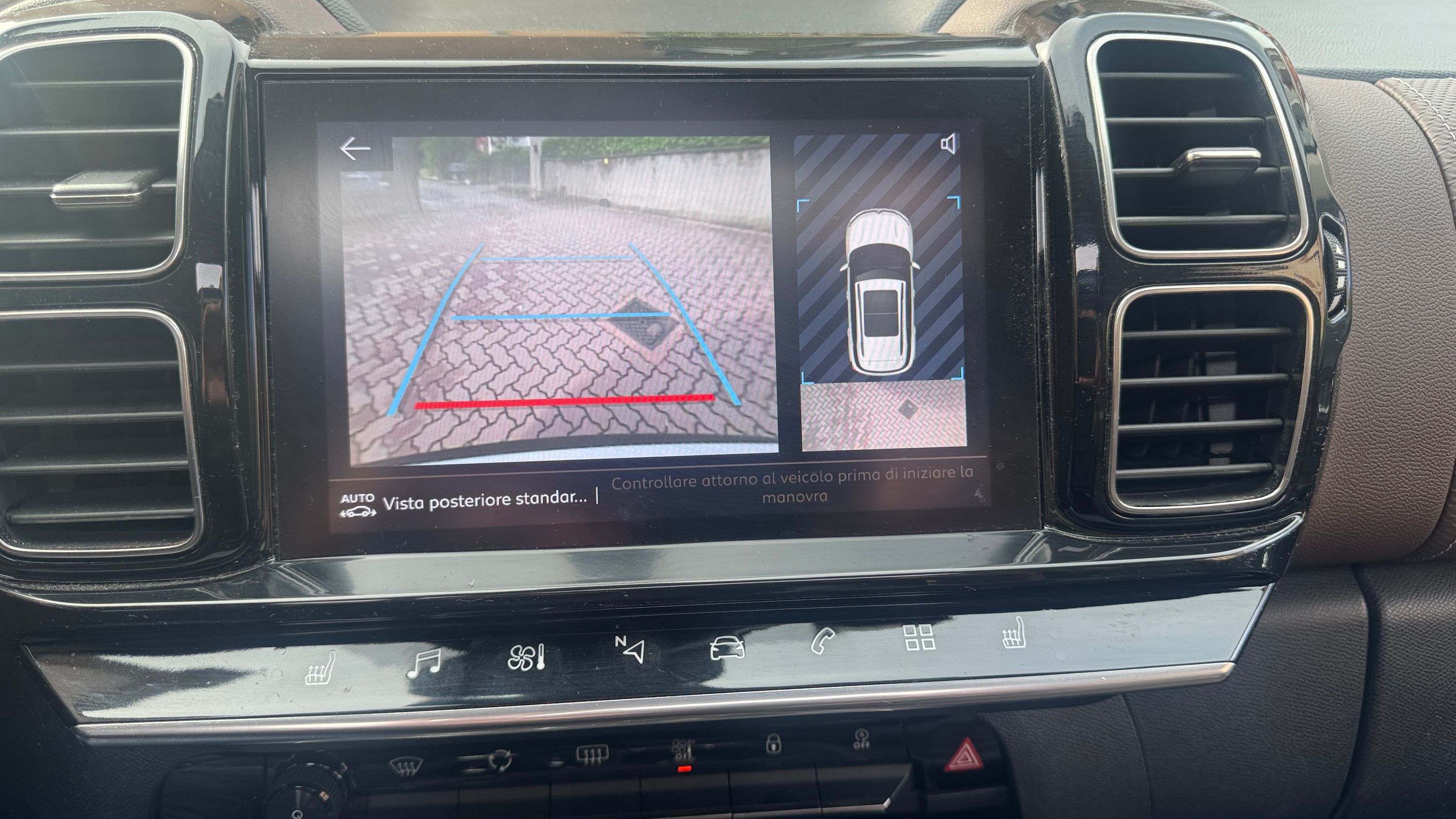 Citroen C5 Aircross 1.5 bluehdi Shine s&s 130cv eat8  TETTO APRIBILE 2019 — foto 11
