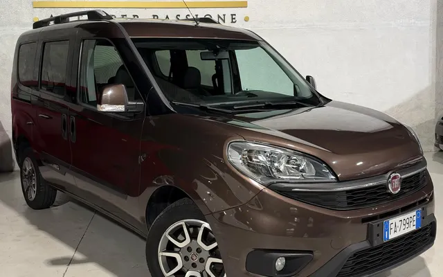 Fiat Doblo Trekking Diesel 5 Posti