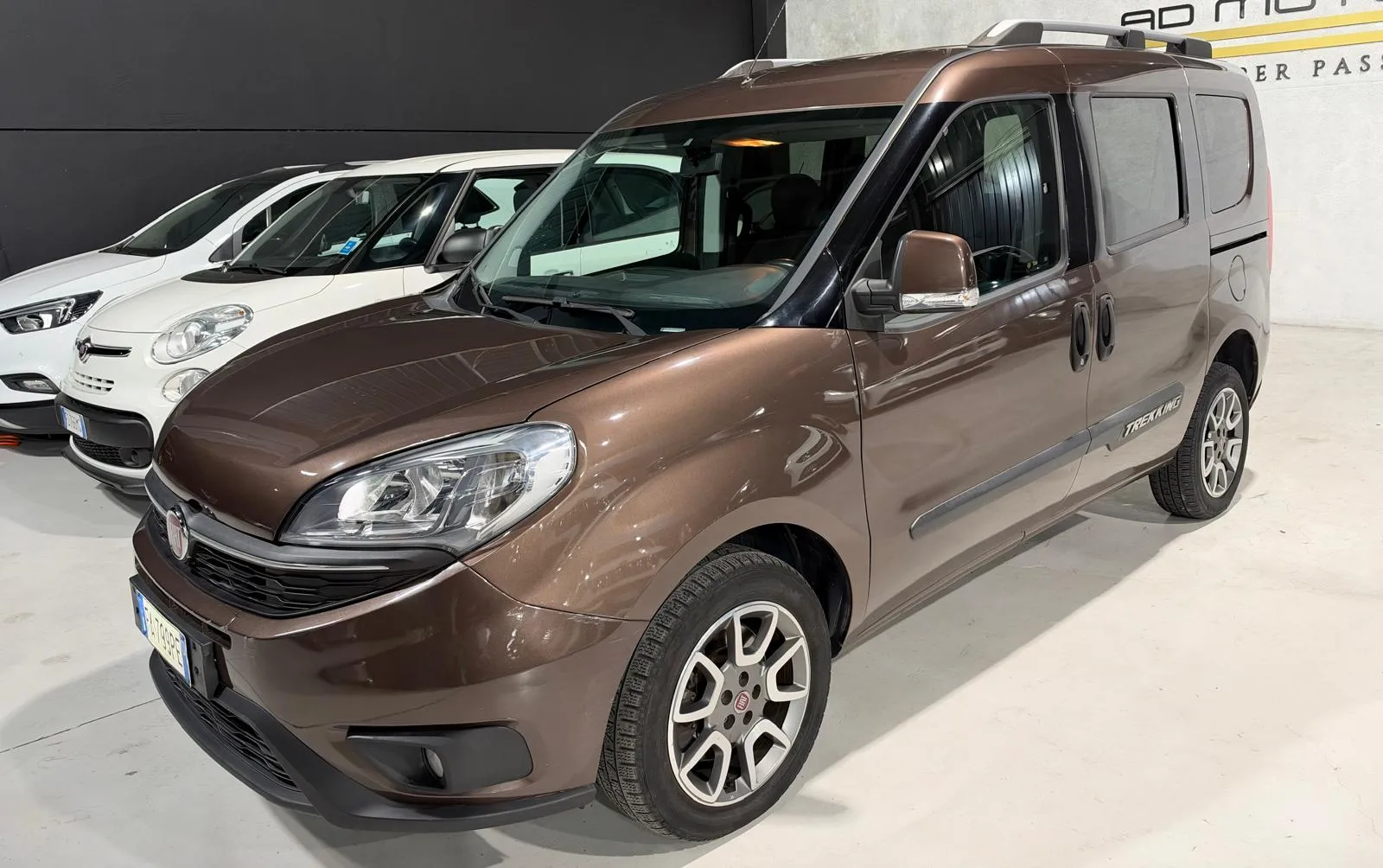 Fiat Doblo Trekking Diesel 5 Posti 2015 — foto 3