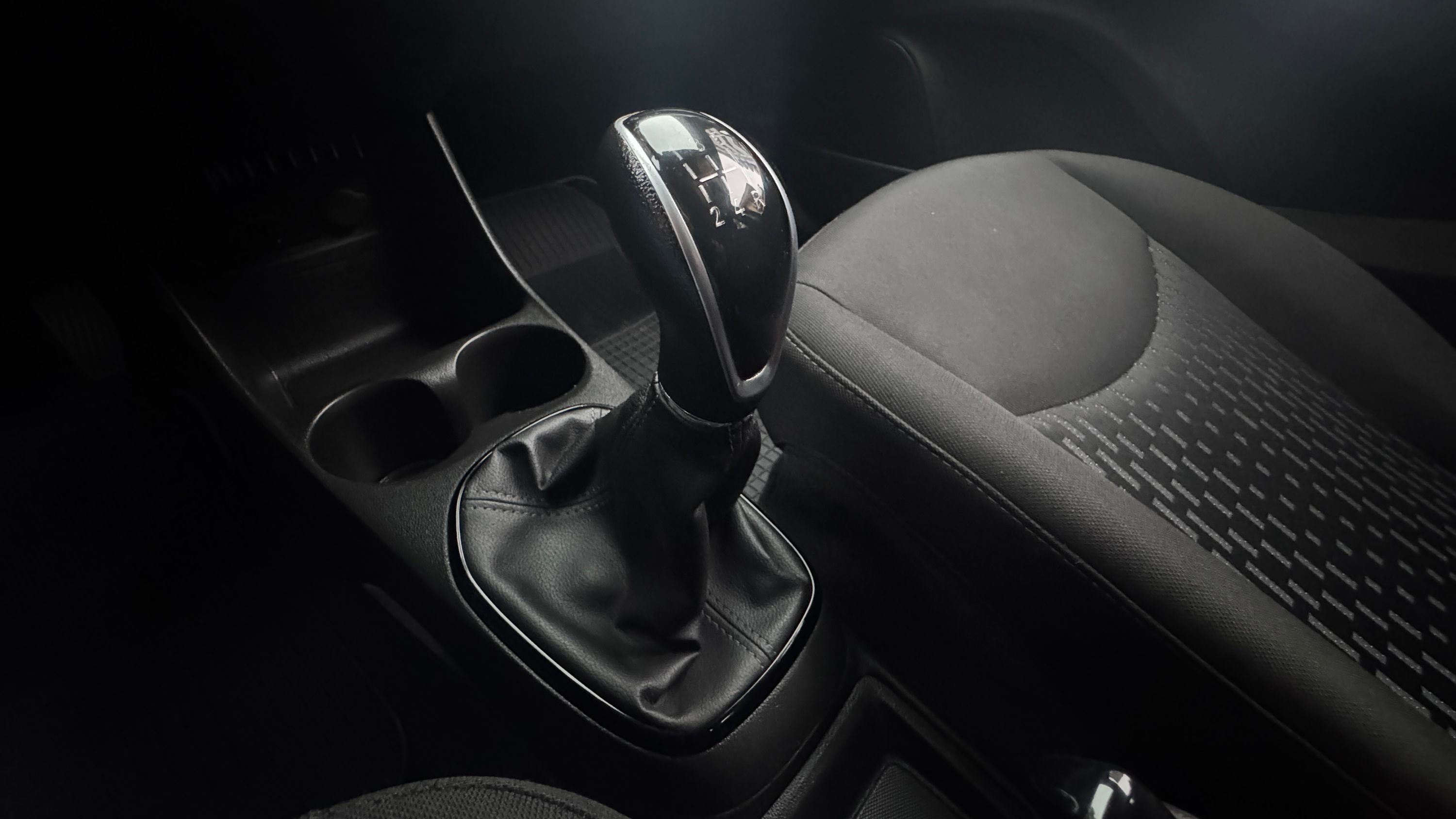 Opel Karl 1.0 Rocks s&s 73cv  " NEOPATENTATI" 2018 — foto 11