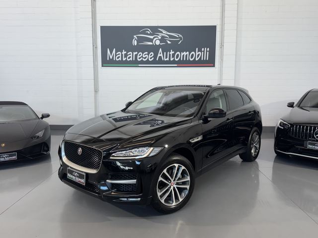 Jaguar F-Pace 2015