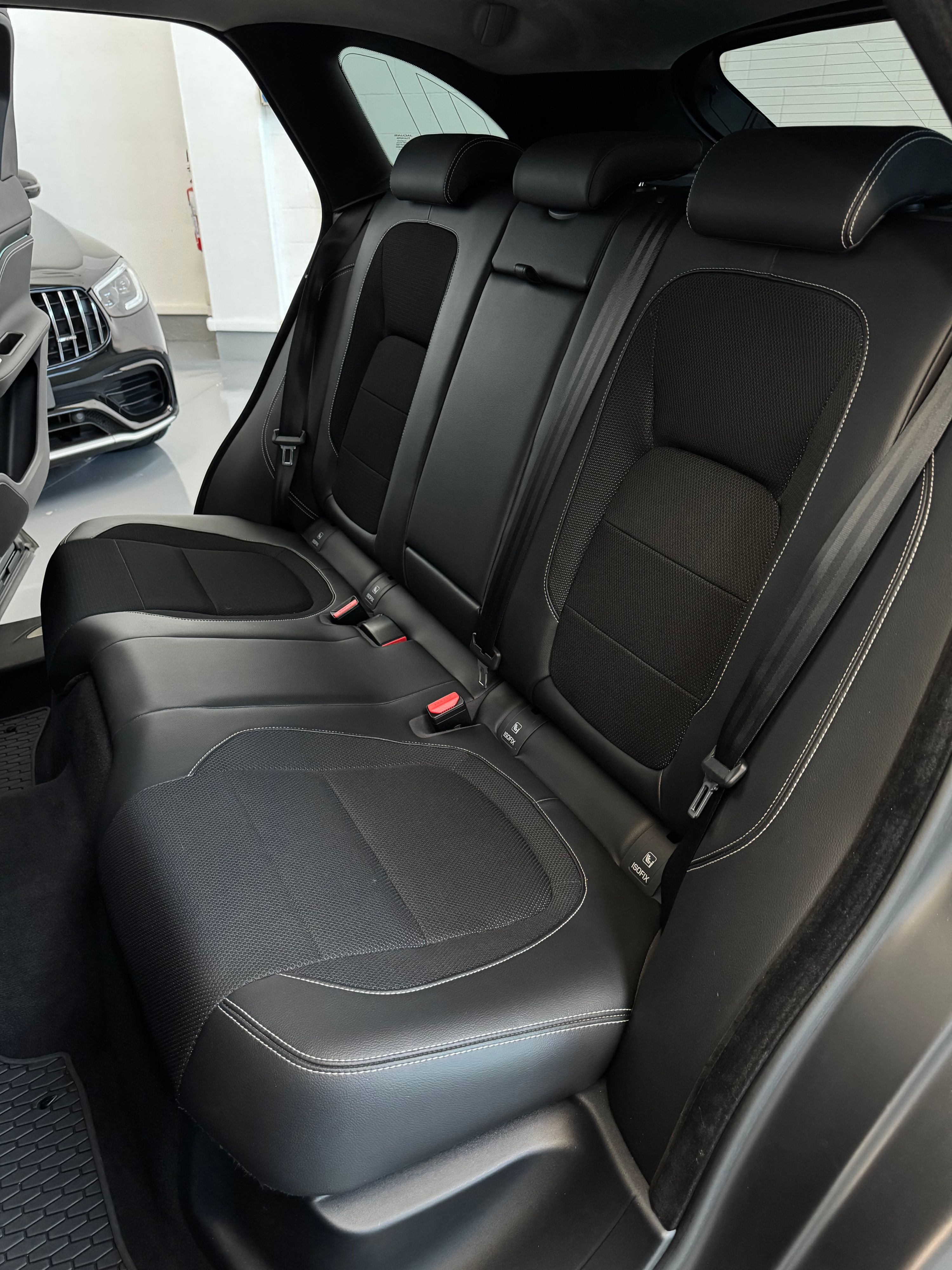 Jaguar F-Pace R-Sport 2.0cc 180cv AWD CarPlay Finanziabile 2018 — foto 11