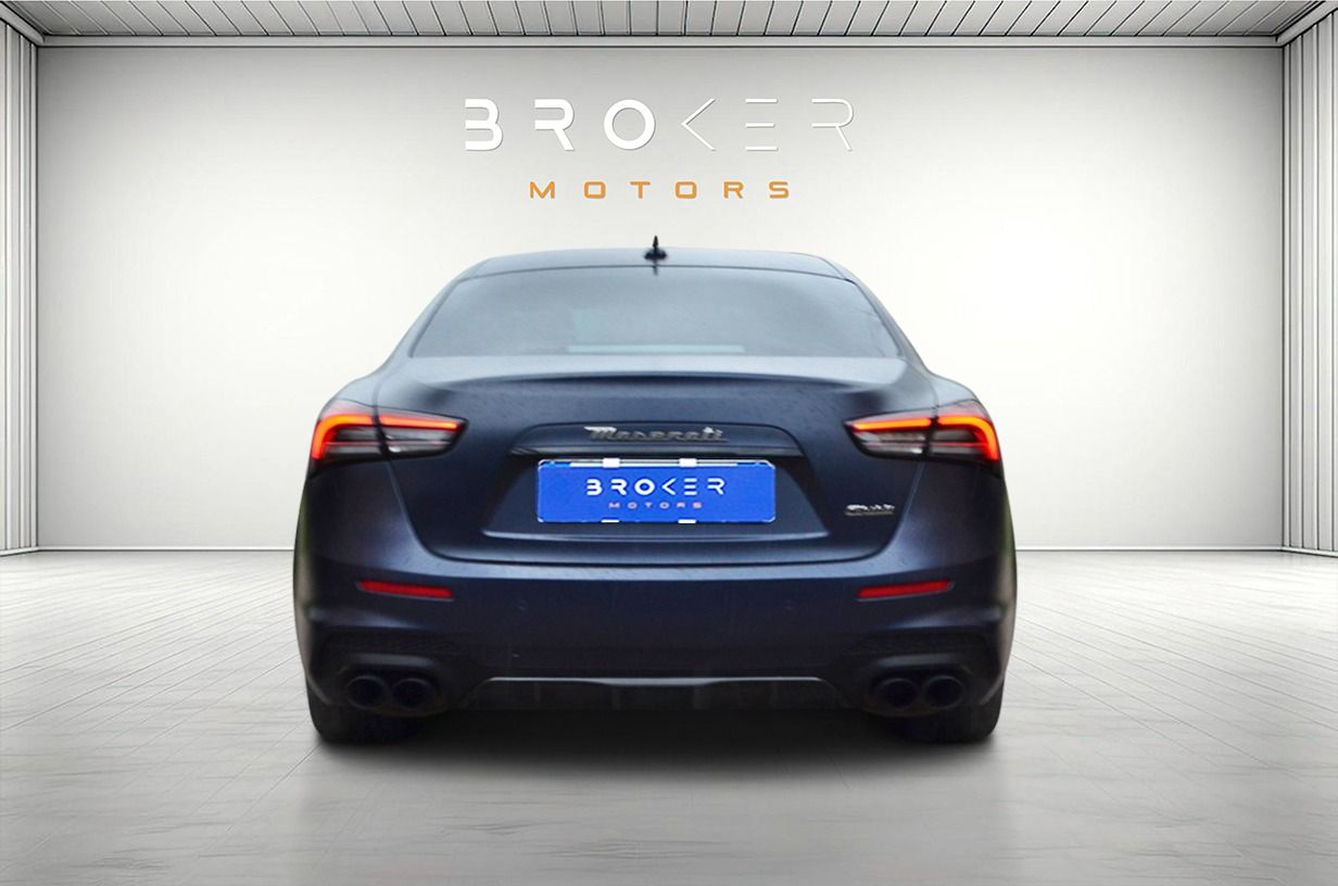 Maserati Ghibli 3.8 V8 Trofeo 580cv rwd auto 2023 — foto 5