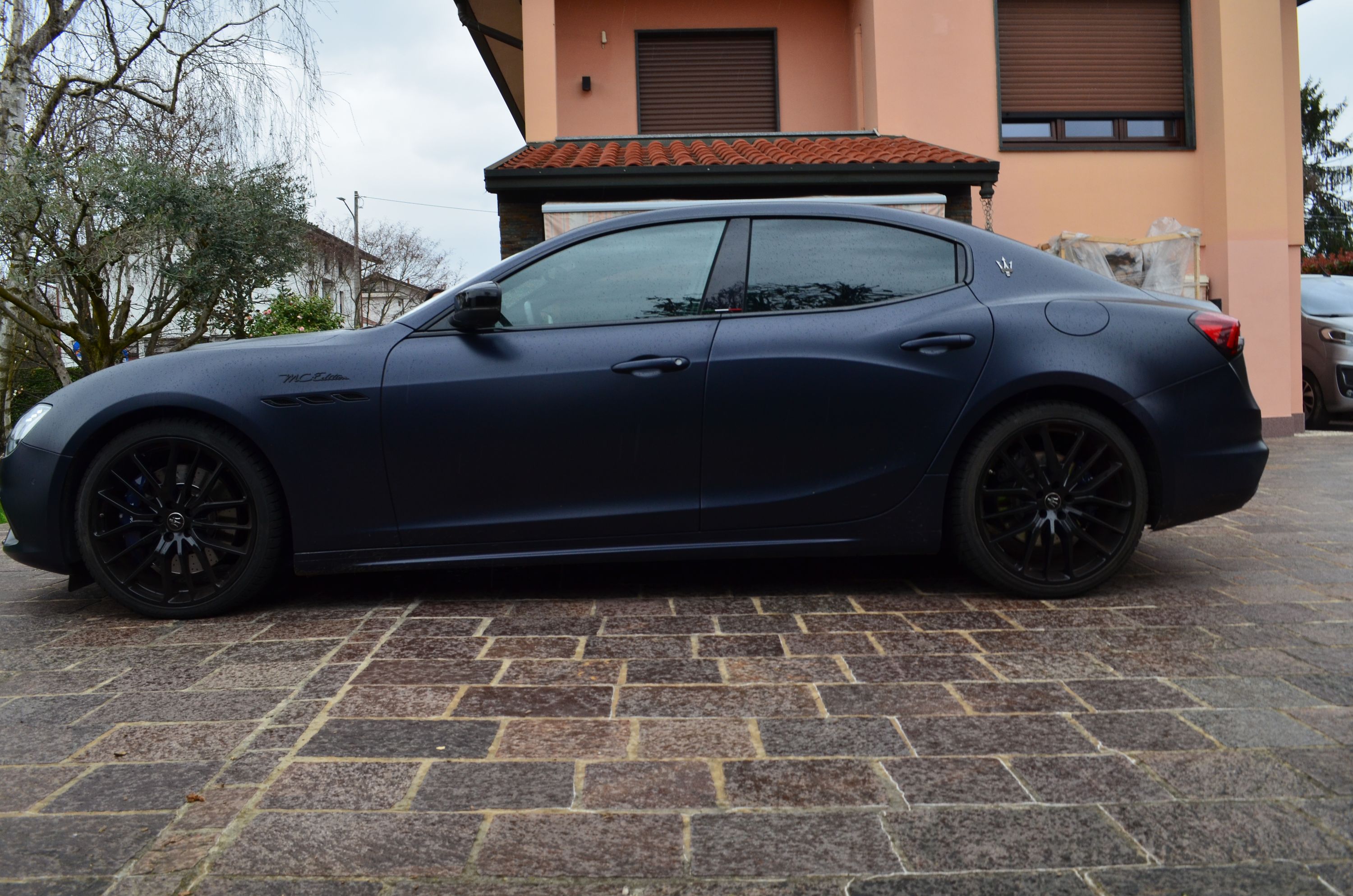 Maserati Ghibli 3.8 V8 Trofeo 580cv rwd auto 2023 — foto 4
