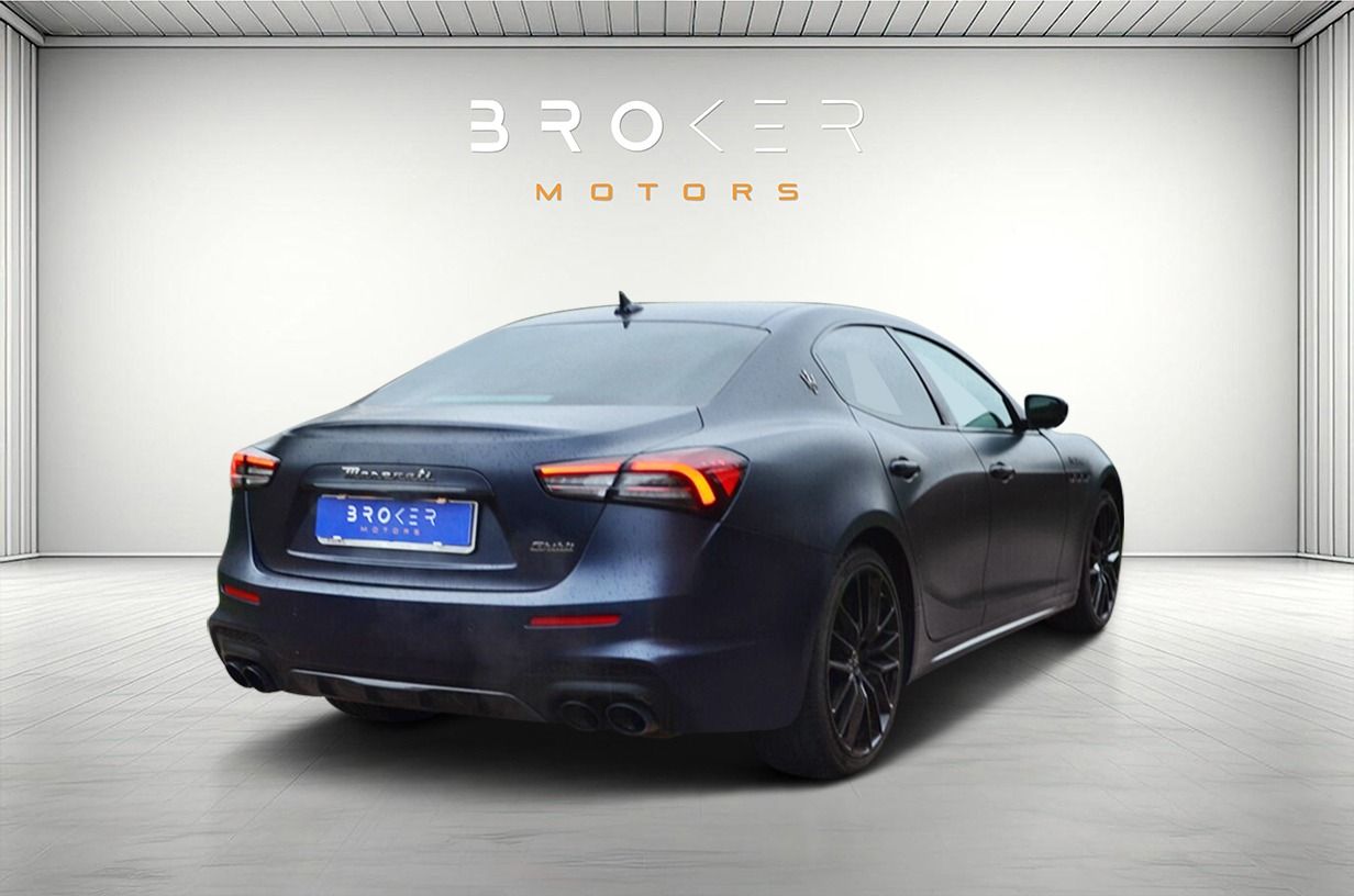 Maserati Ghibli 3.8 V8 Trofeo 580cv rwd auto 2023 — foto 6
