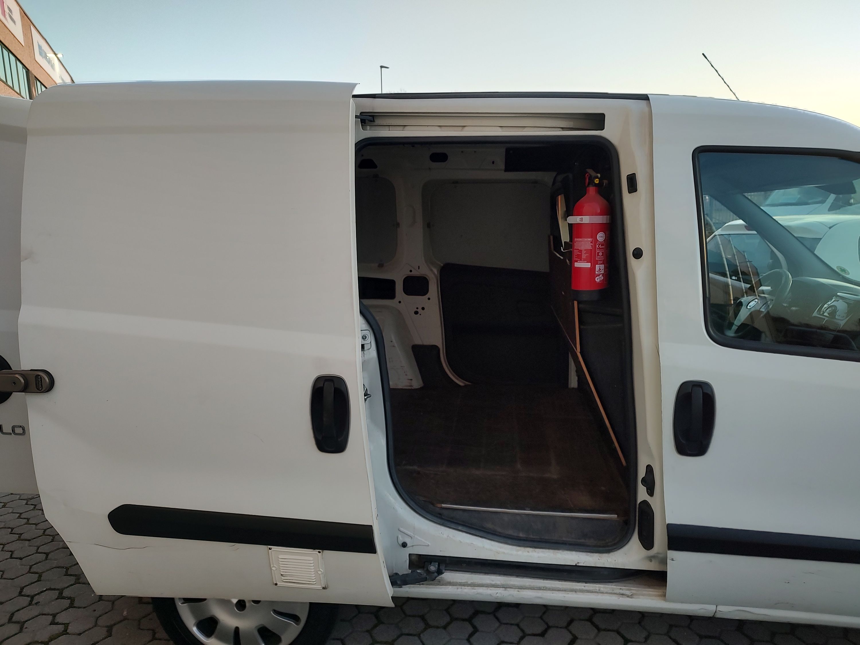 Fiat Doblo 1.4 tjt natural power Emotion 120cv 2014 — foto 14