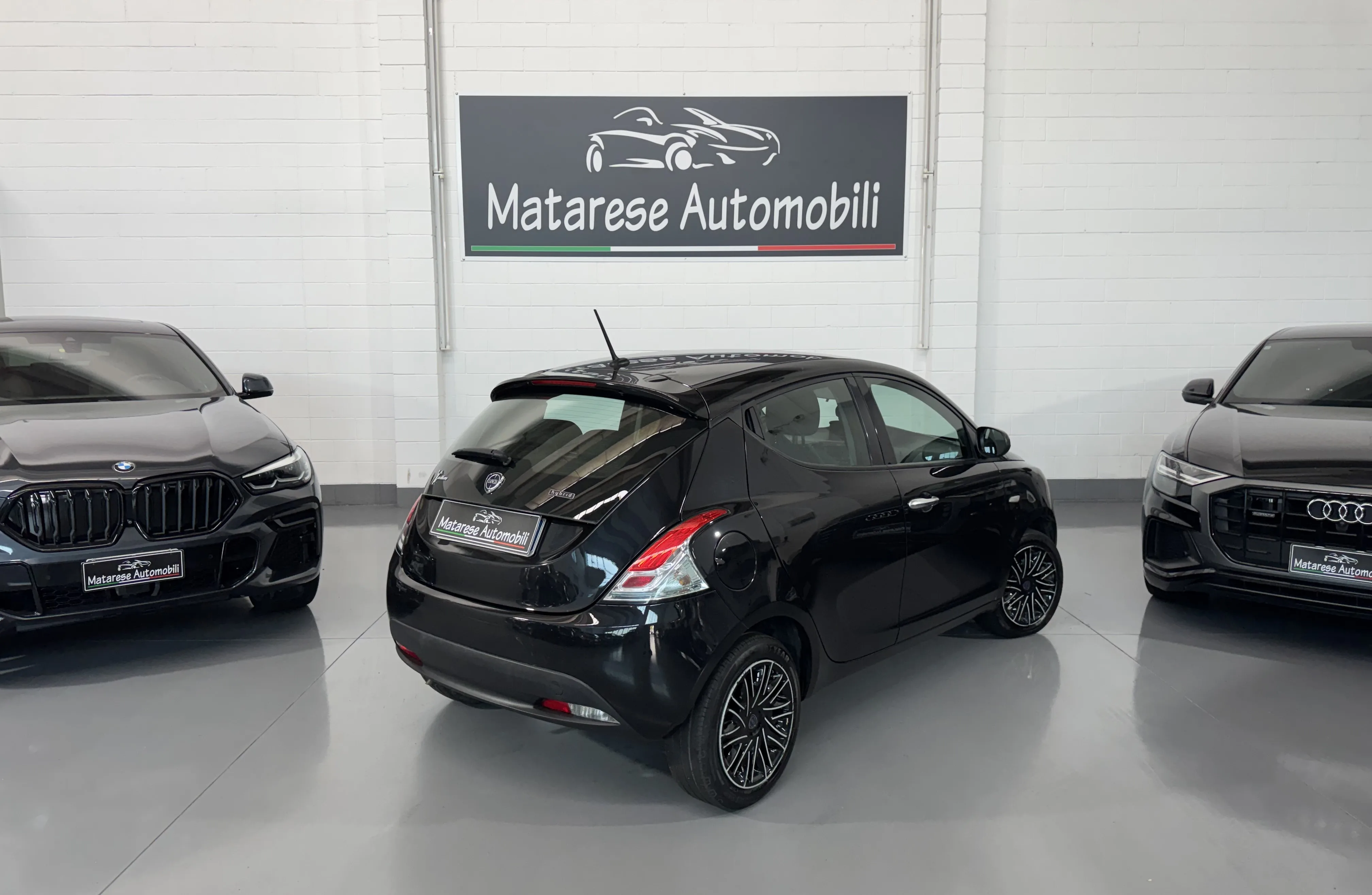 Lancia Ypsilon Hybrid 5p 1.0cc 70cv Bluetooth+Clima OK Neopatentati 2022 — foto 7