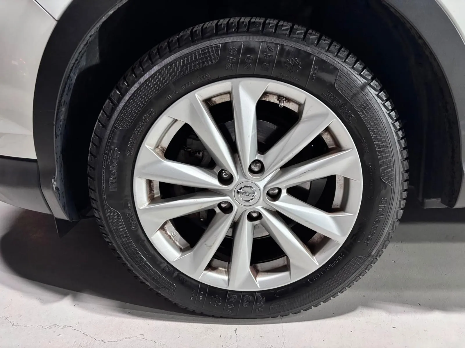 Nissan Benzina Neopatentati 2014 — foto 14