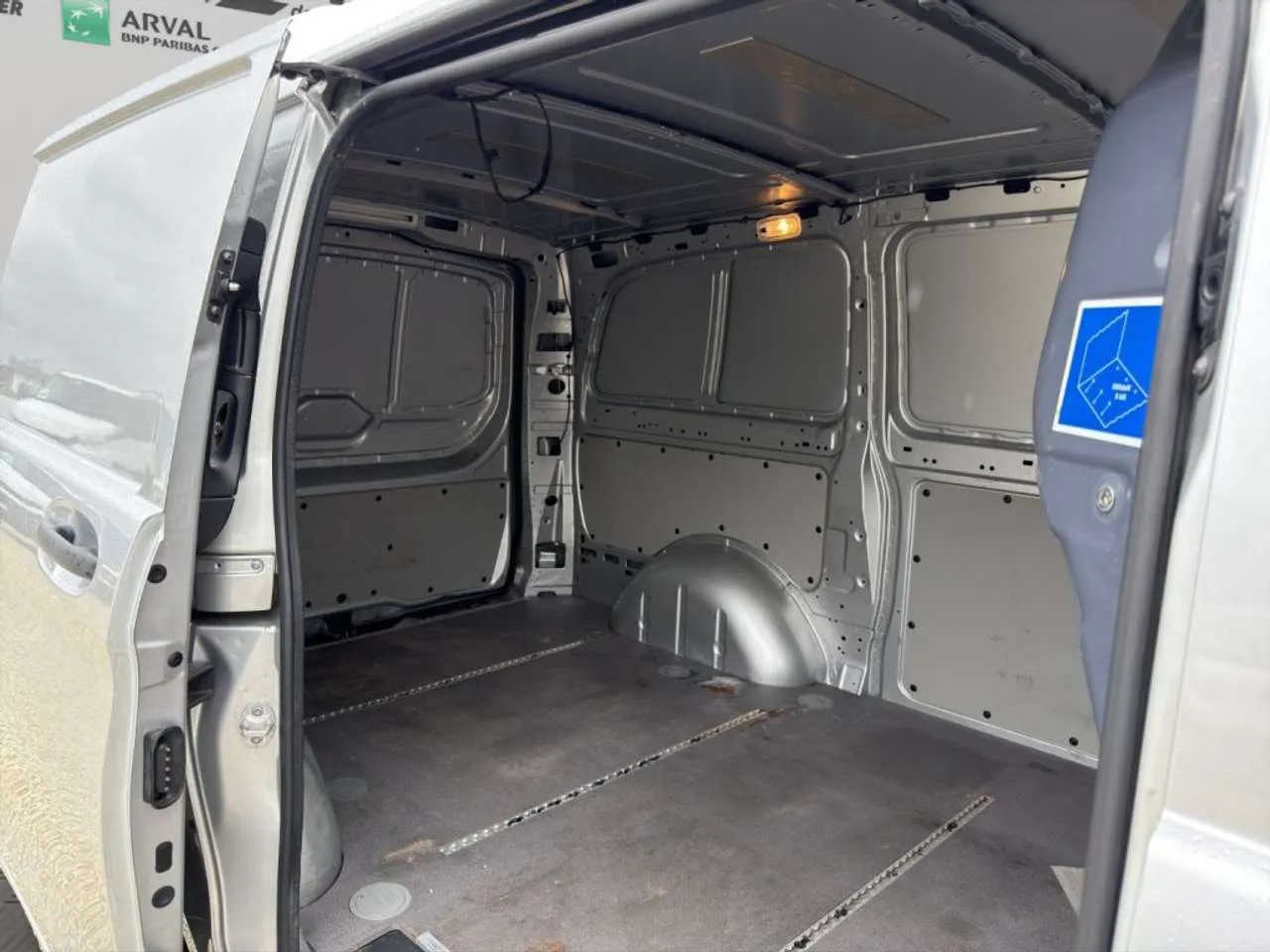 MERCEDES Vito 114DCI LONG 2019 — foto 8