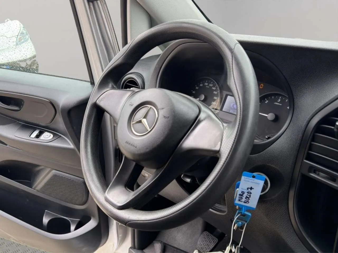 MERCEDES Vito 114DCI LONG 2019 — foto 11