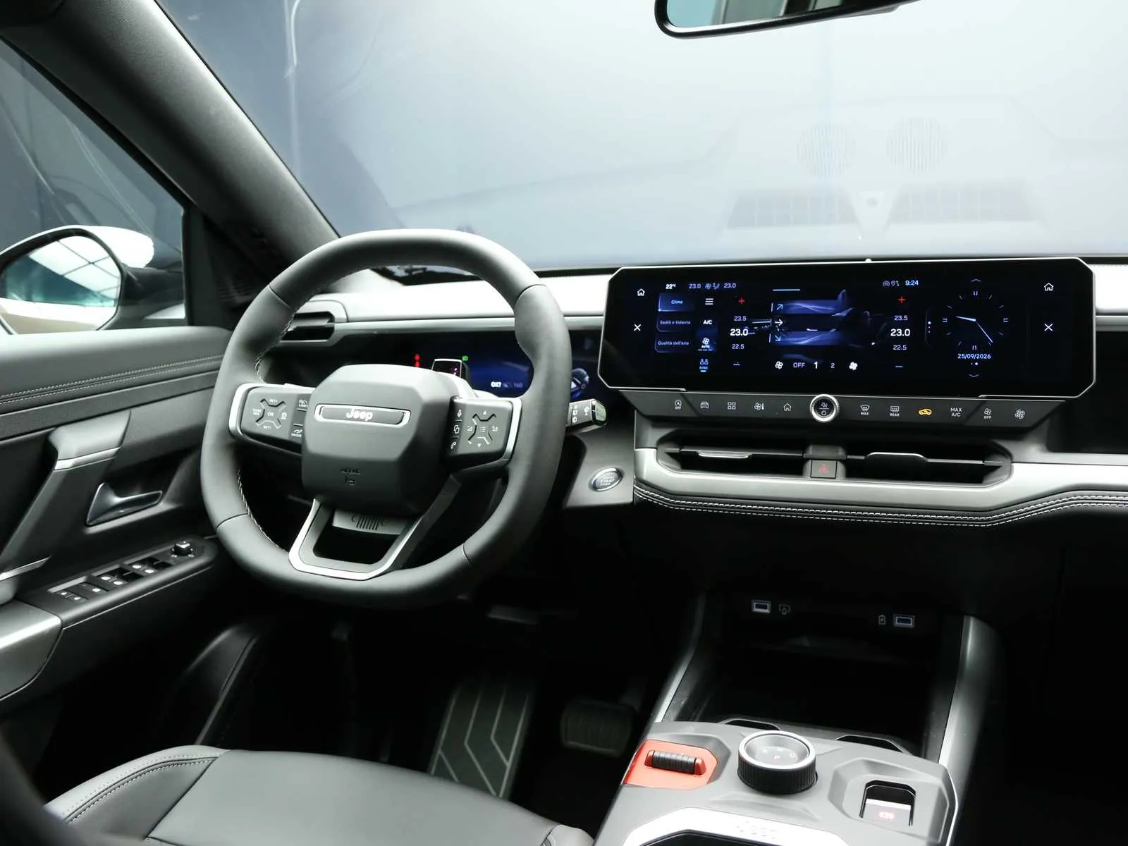 Jeep Compass 1.2 turbo e-hybrid mhev Summit fwd 145cv edct6 2026 — foto 13