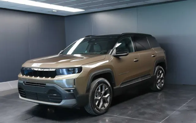 Jeep Compass 1.2 turbo e-hybrid mhev Summit fwd 145cv edct6