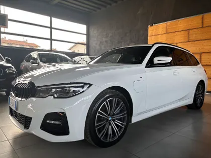 BMW 330e Touring xdrive Msport IVA ESPOSTA