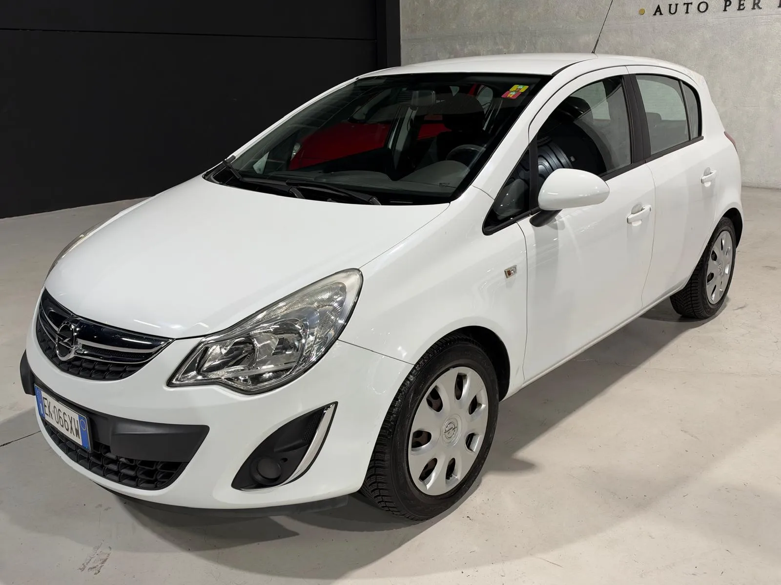 Opel Corsa Benzina 4 Stagioni Neopatentati 2011 — foto 3