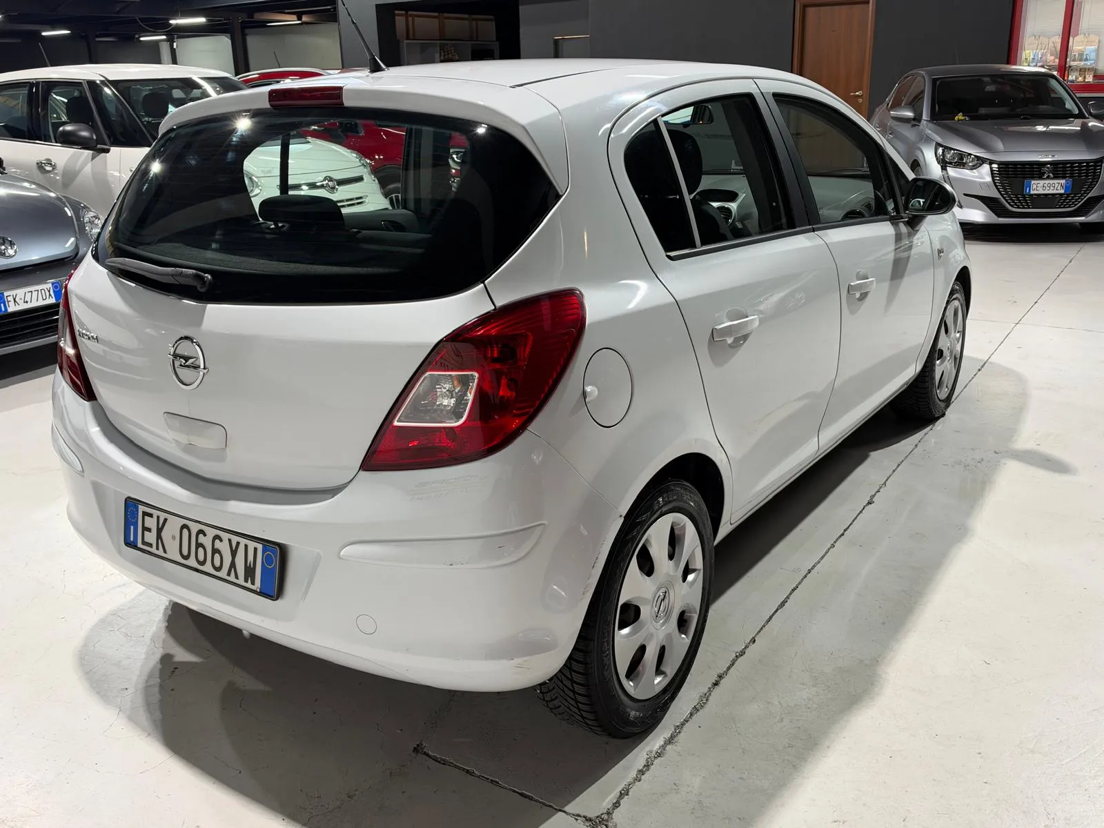 Opel Corsa Benzina 4 Stagioni Neopatentati 2011 — foto 6