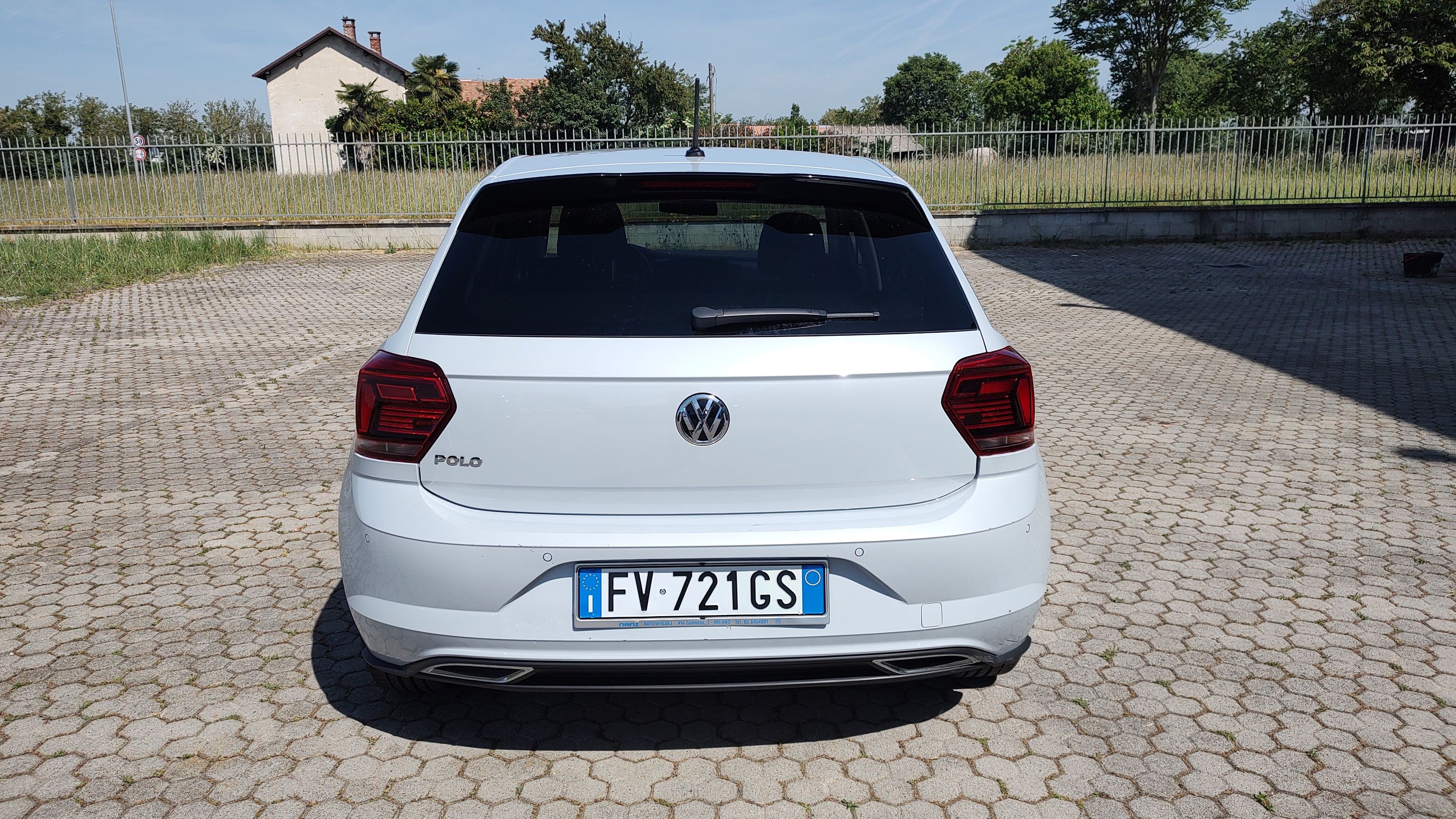 Volkswagen Polo 5p 1.0 tsi Highline 95cv 2019 — foto 4