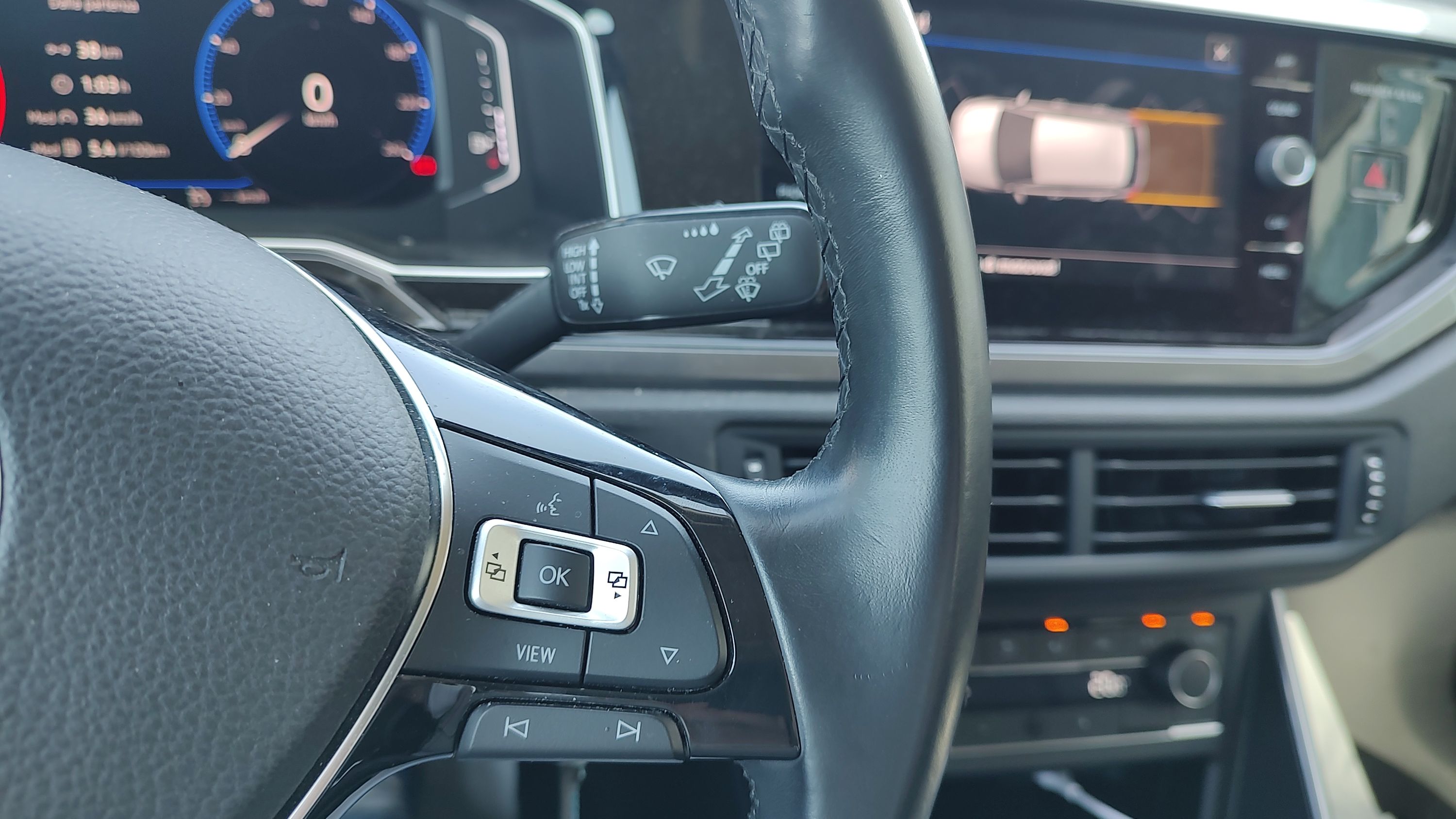 Volkswagen Polo 5p 1.0 tsi Highline 95cv 2019 — foto 14