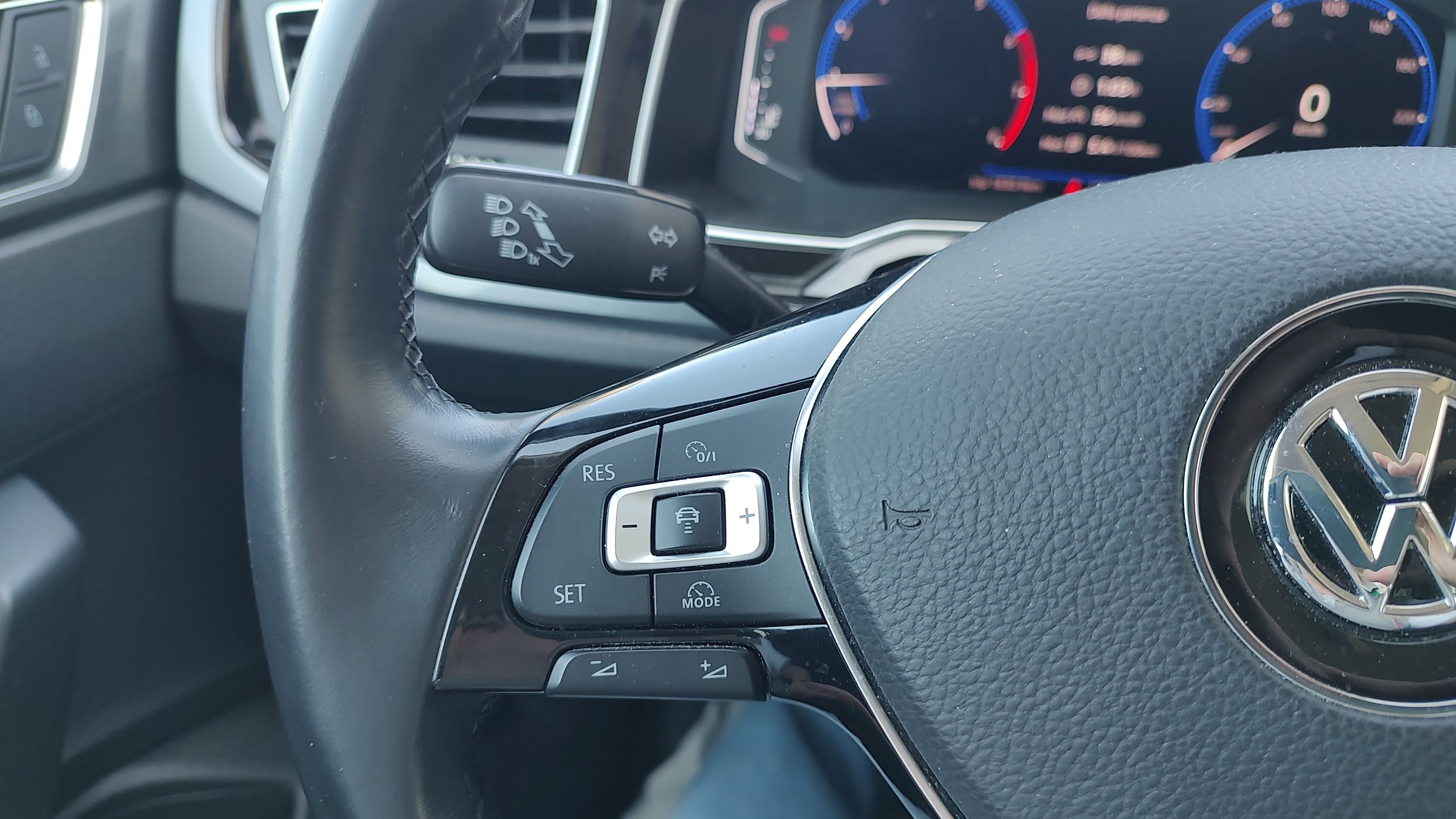 Volkswagen Polo 5p 1.0 tsi Highline 95cv 2019 — foto 15