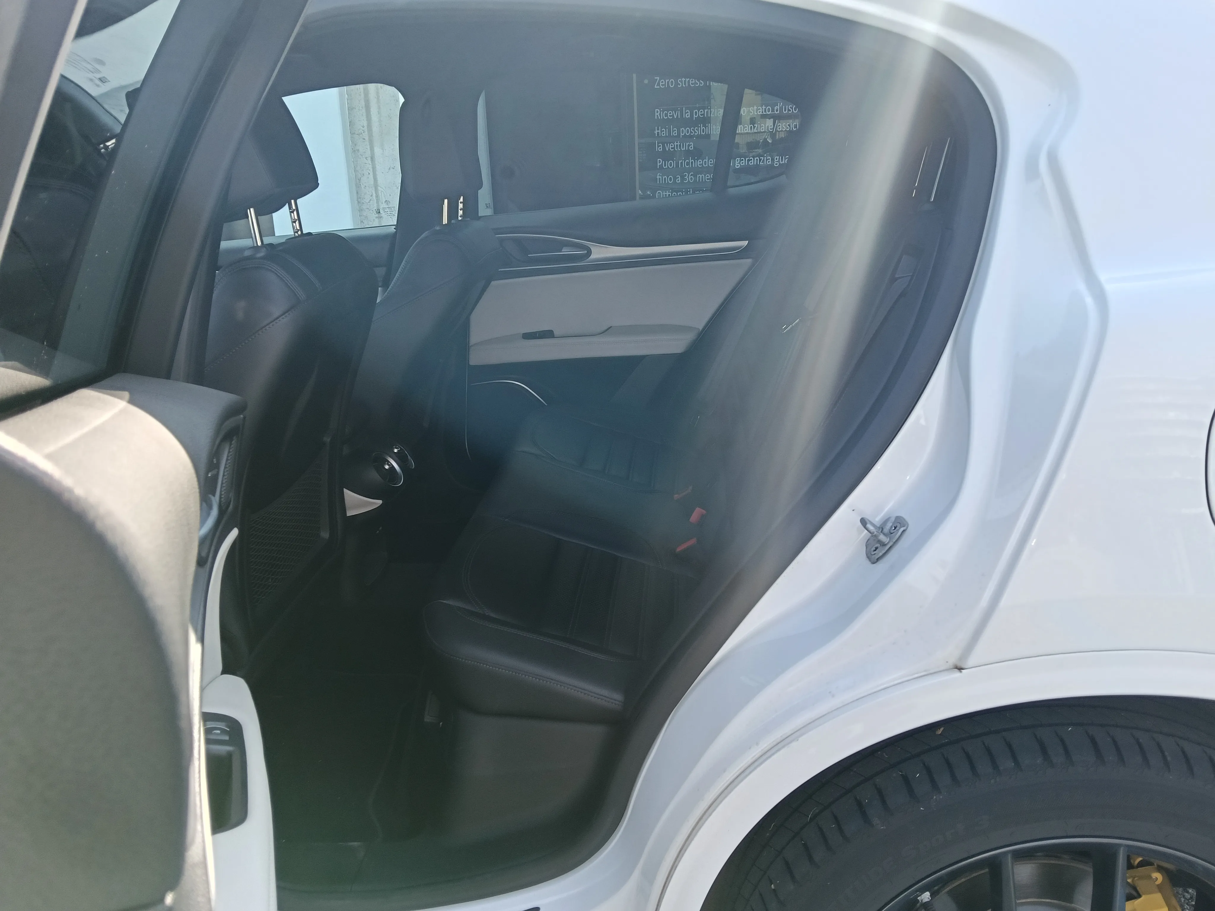 Alfa Romeo Stelvio 2.0 t Veloce Q4 280cv auto 2020 — foto 12