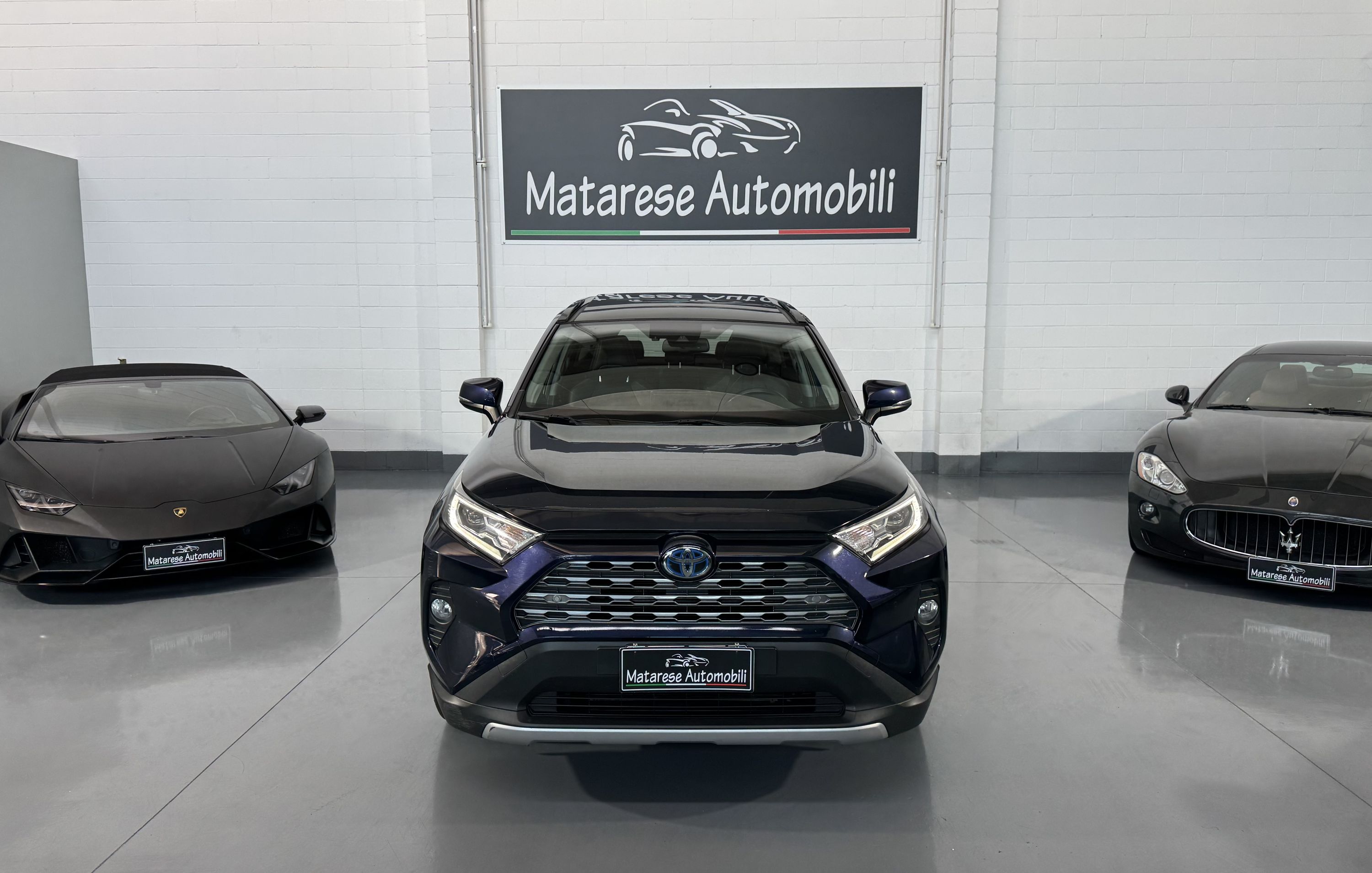 Toyota Rav-4 vvt-ie Hybrid 2.5cc 218cv Auto Tetto Apribile Sedili Riscaldati 2020 — foto 2