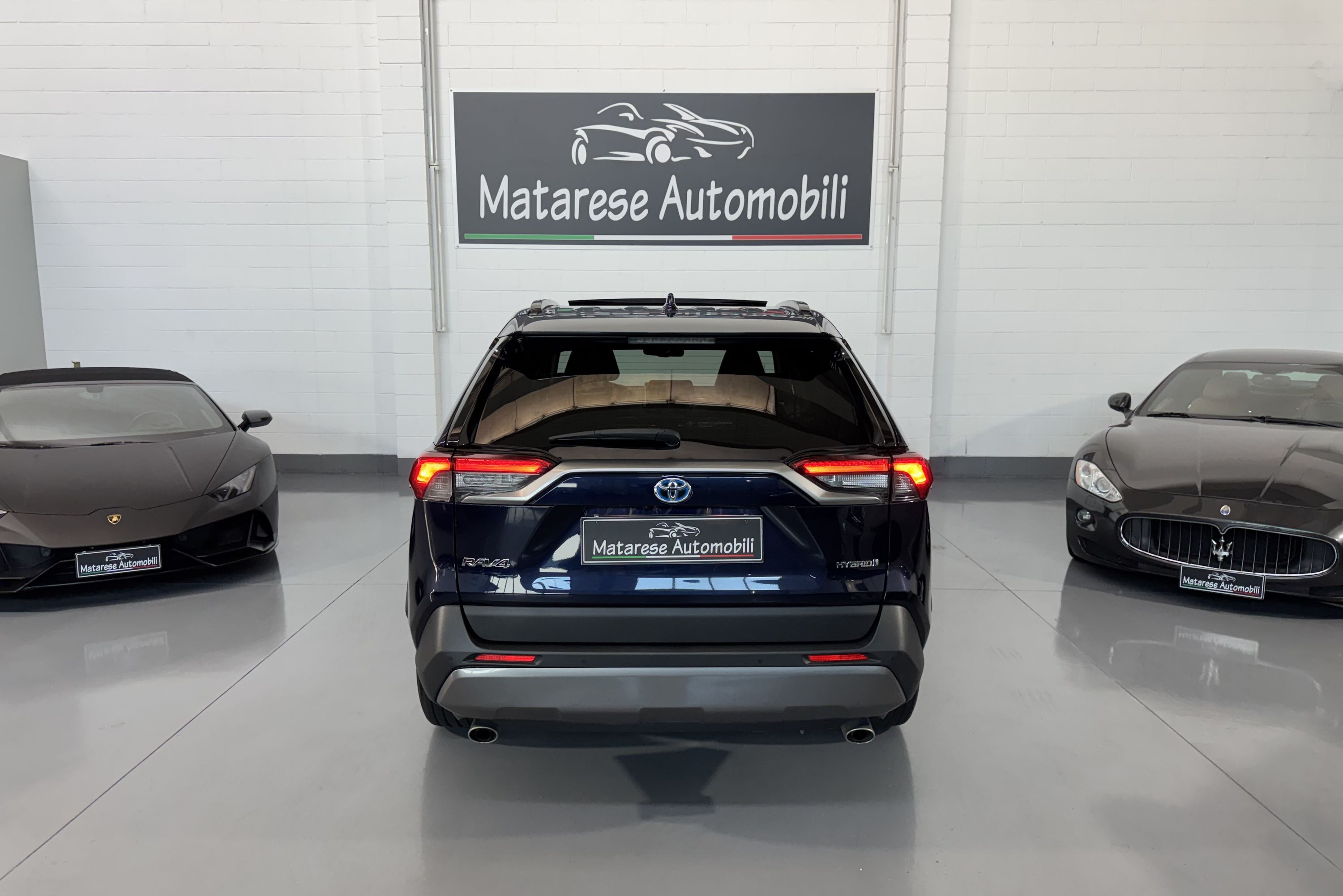 Toyota Rav-4 vvt-ie Hybrid 2.5cc 218cv Auto Tetto Apribile Sedili Riscaldati 2020 — foto 5