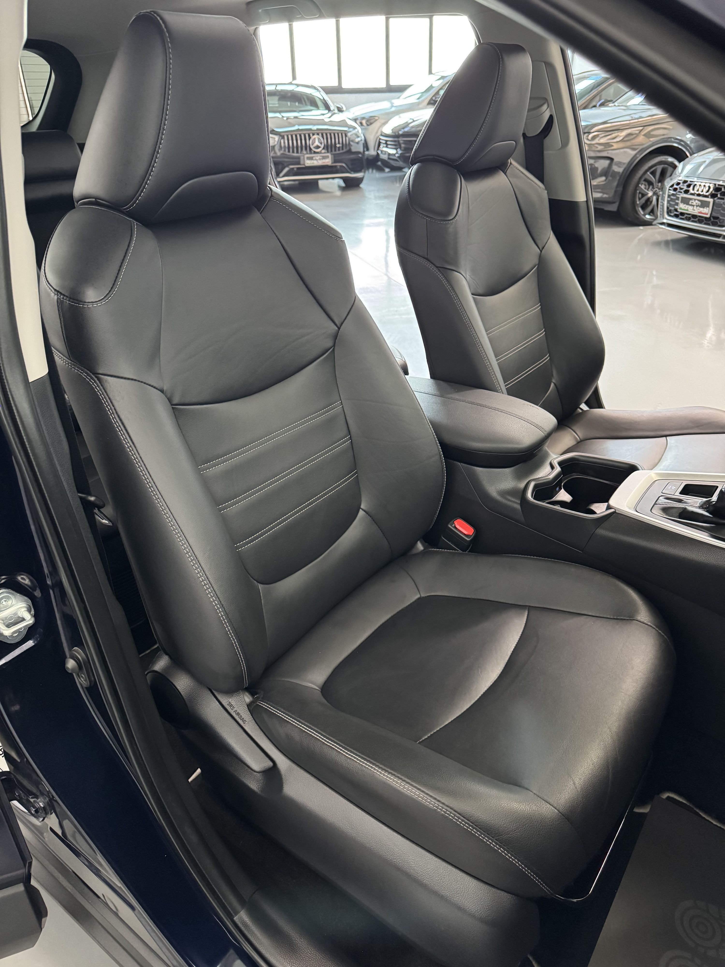 Toyota Rav-4 vvt-ie Hybrid 2.5cc 218cv Auto Tetto Apribile Sedili Riscaldati 2020 — foto 13