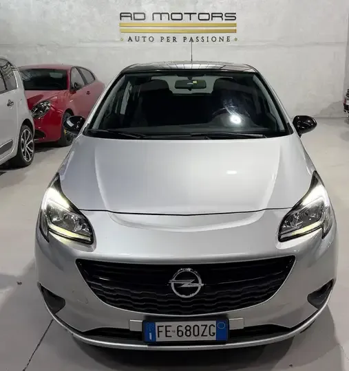 Opel Corsa 5p 1.4 b-Color Gpl 90cv 2016 — foto 2