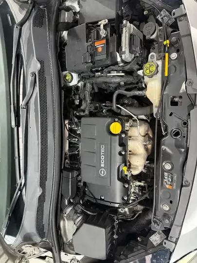Opel Corsa 5p 1.4 b-Color Gpl 90cv 2016 — foto 14
