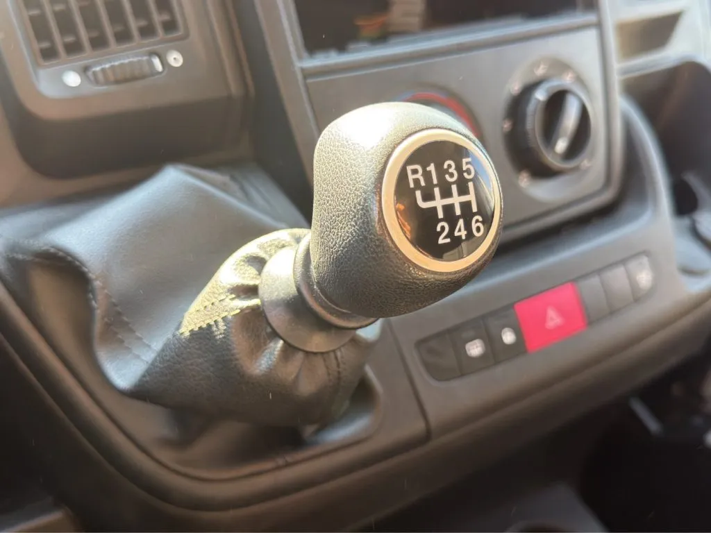 CITROEN 33 HDi 140CV L3H2 2022 — foto 13