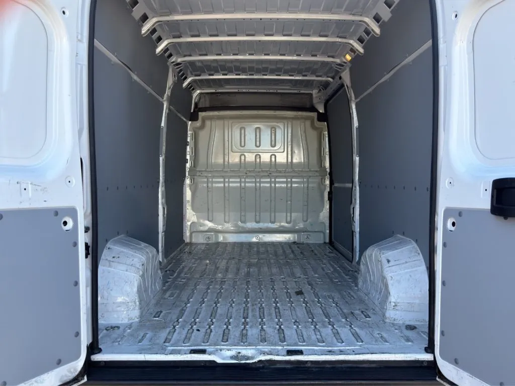 CITROEN 33 HDi 140CV L3H2 2022 — foto 15