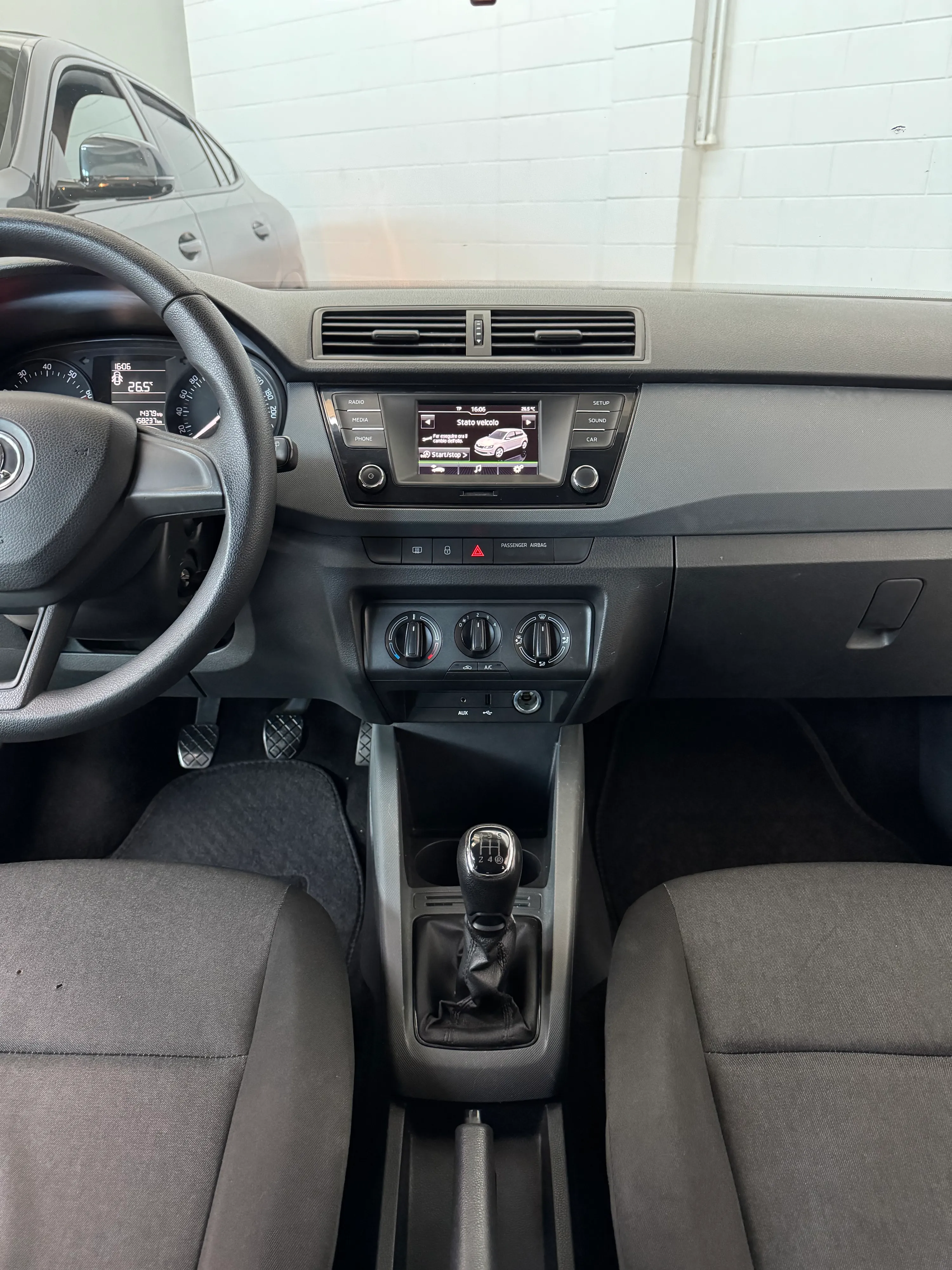 Skoda Fabia Active mpi 1.0cc 60cv Bluetooth+Clima OK Neopatentati 2016 — foto 13