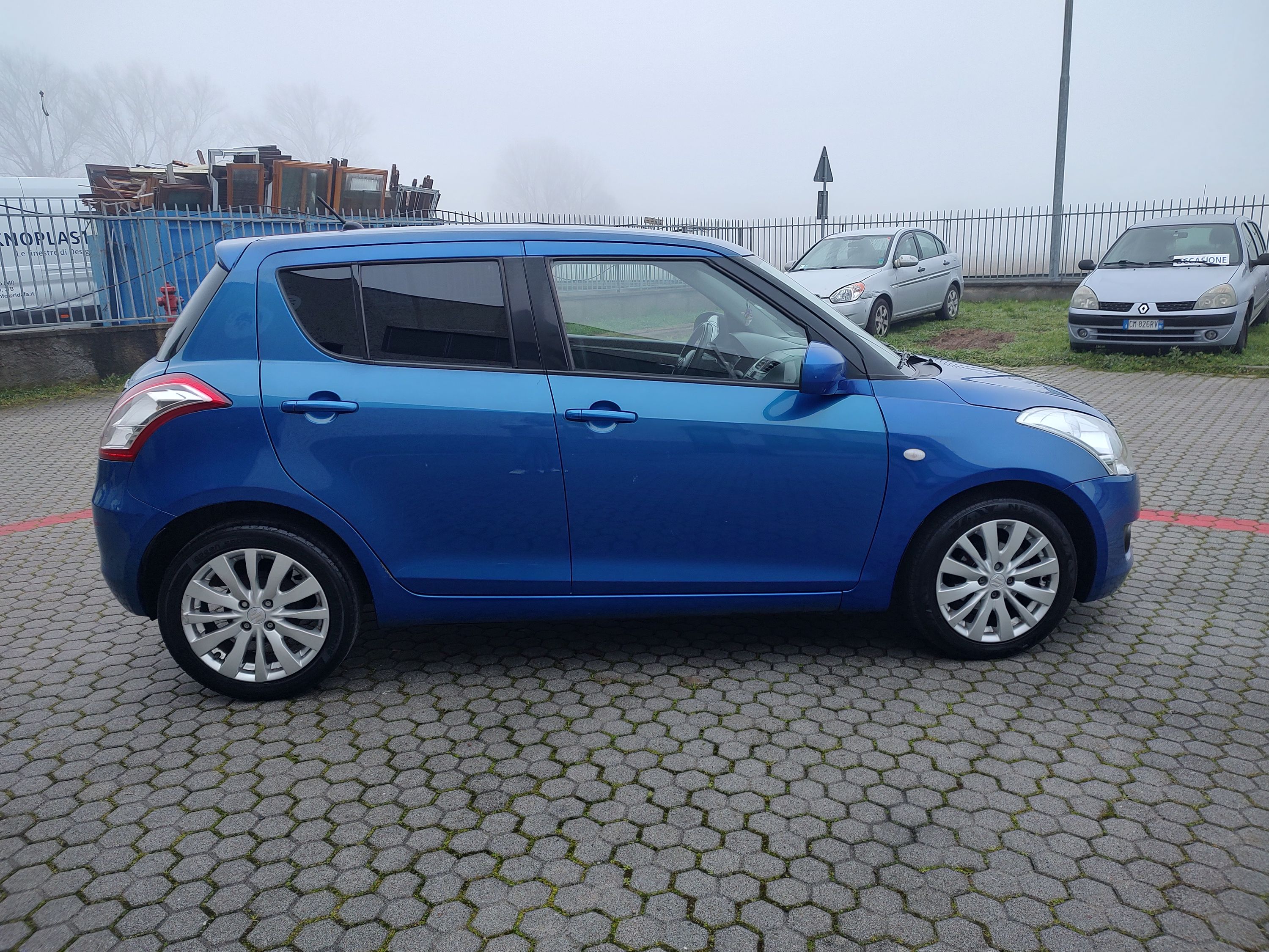 Suzuki Swift 5p 1.2 vvt GL Style 2012 — foto 6