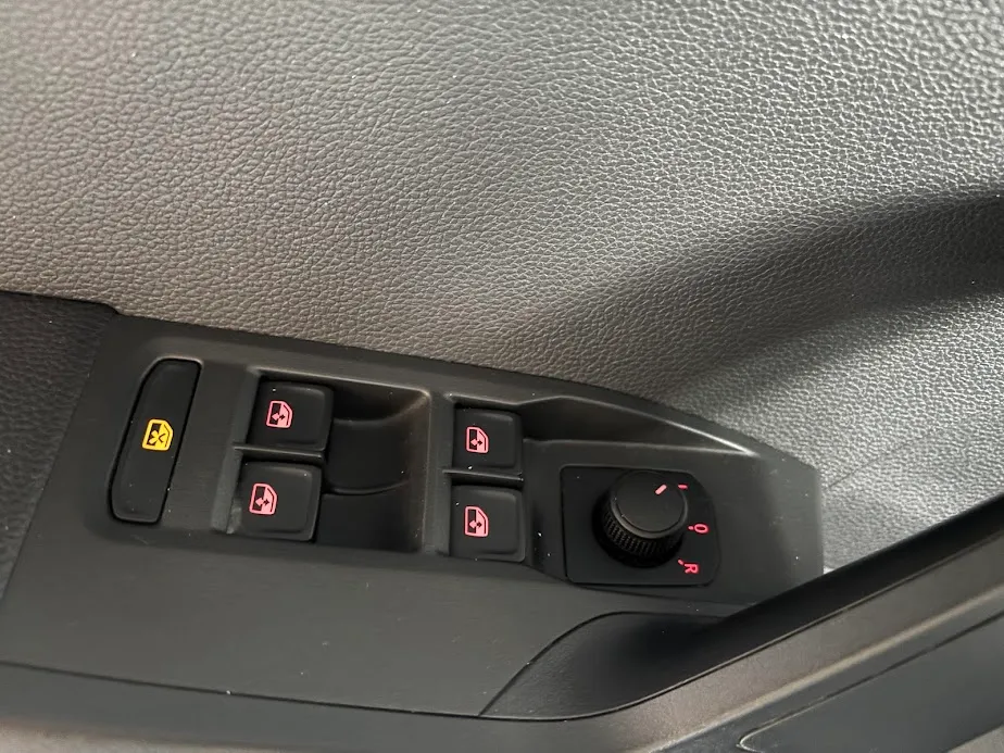 Seat Arona 1.0 ecotsi Style NEOPATENTATI 2024 — foto 20
