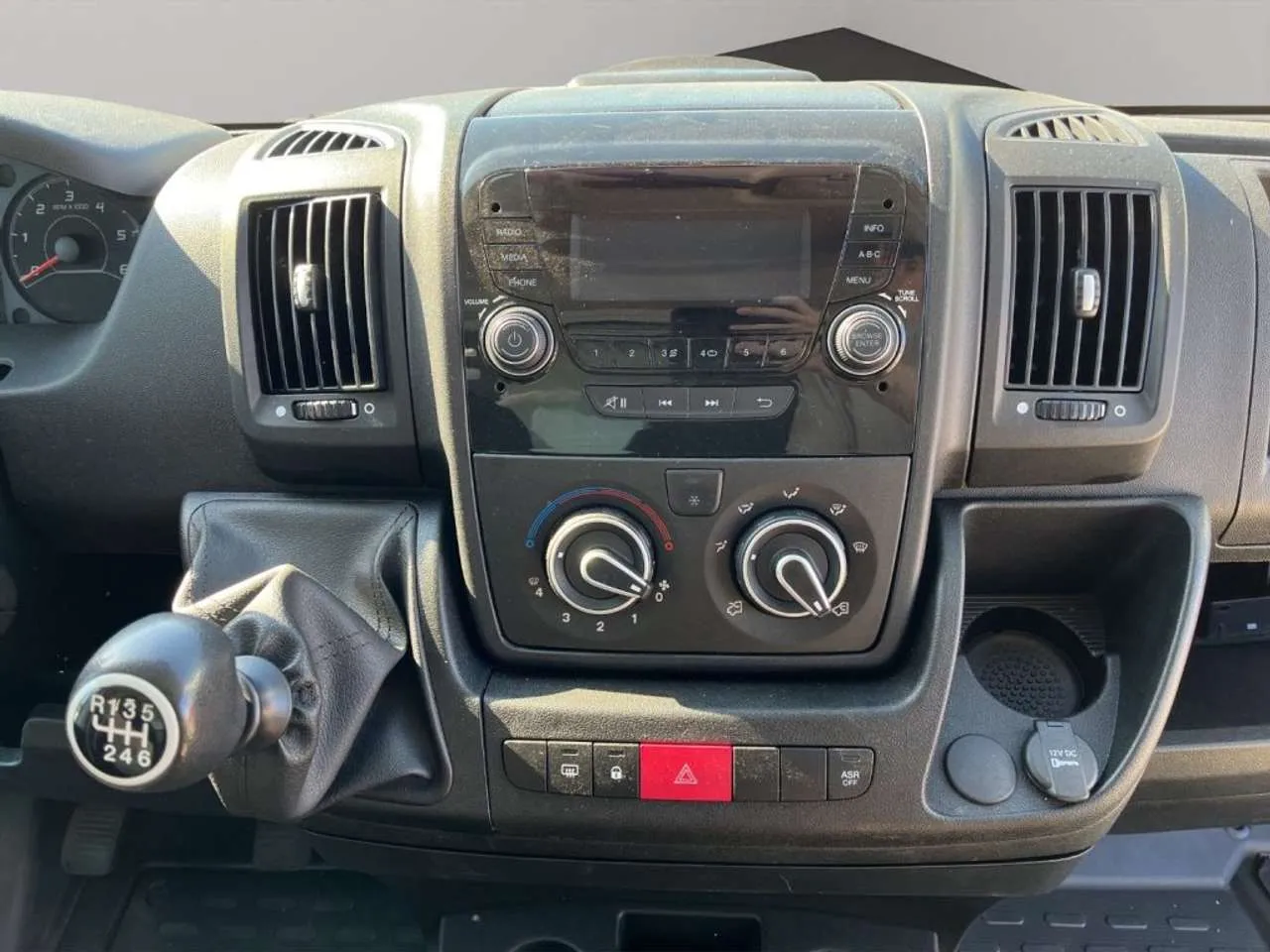 OPEL Movano 2.2 140CV furgonato box Alluminio 2022 — foto 12