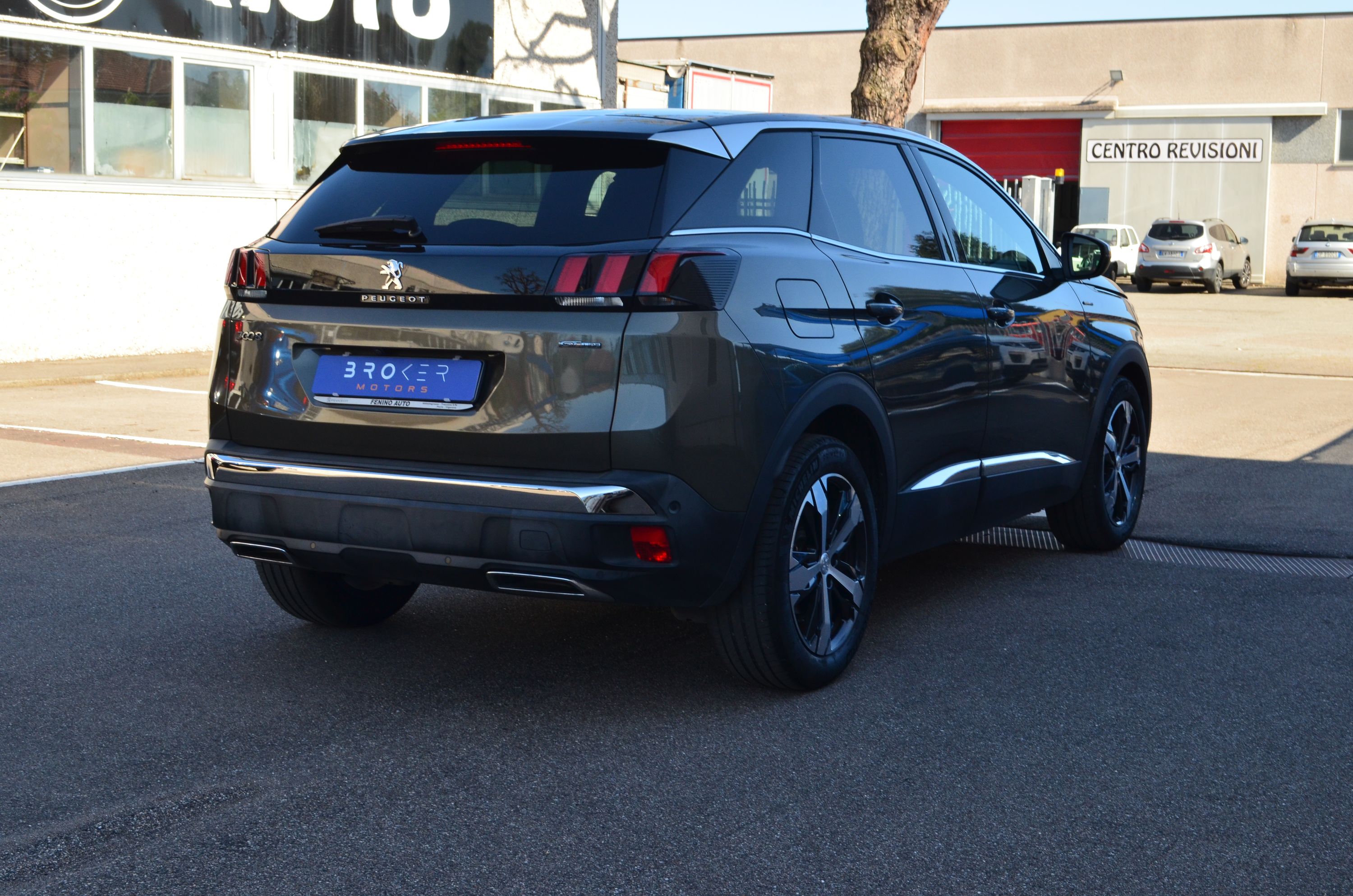 Peugeot 3008 1.5 bluehdi GT Line s&s 130cv eat8 2019 — foto 15