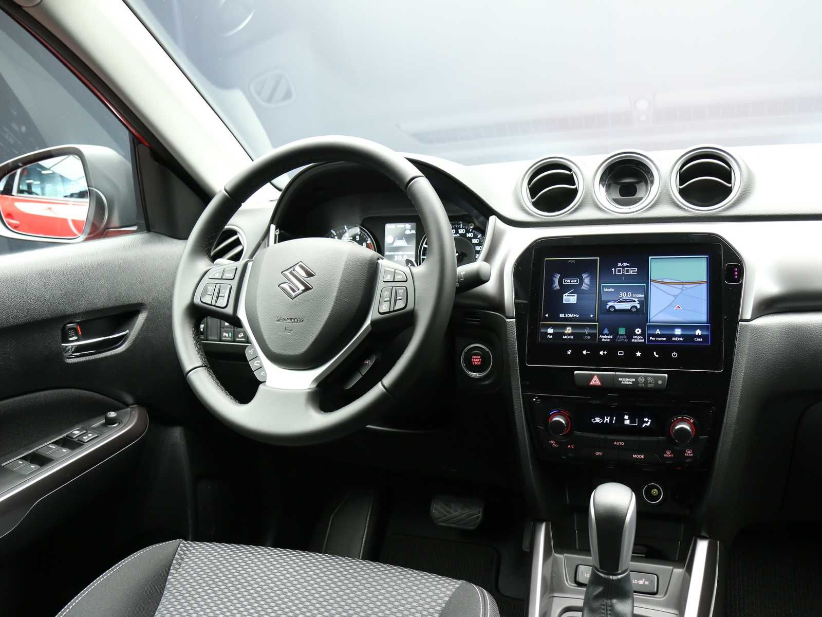 Suzuki Vitara 1.4h Cool+ 4wd allgrip 110cv at 2026 — foto 9