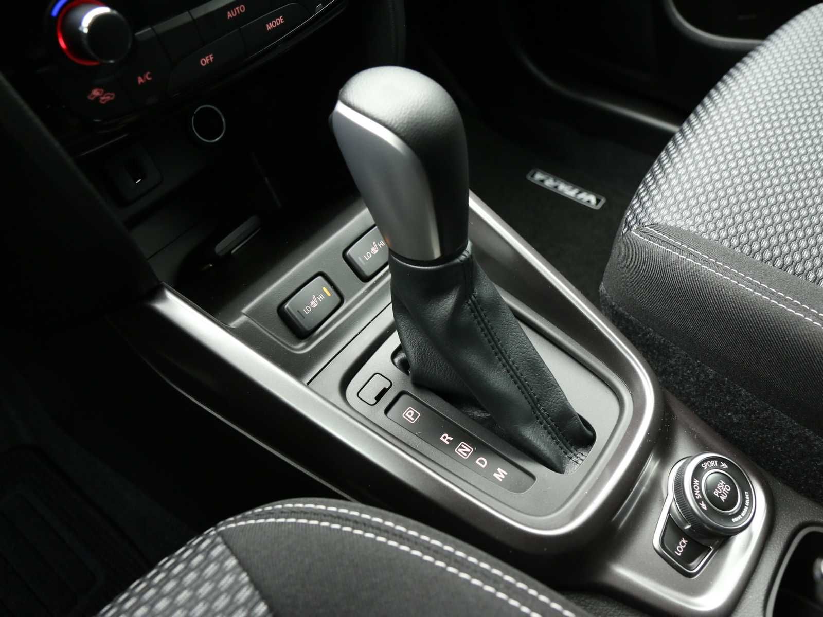 Suzuki Vitara 1.4h Cool+ 4wd allgrip 110cv at 2026 — foto 16