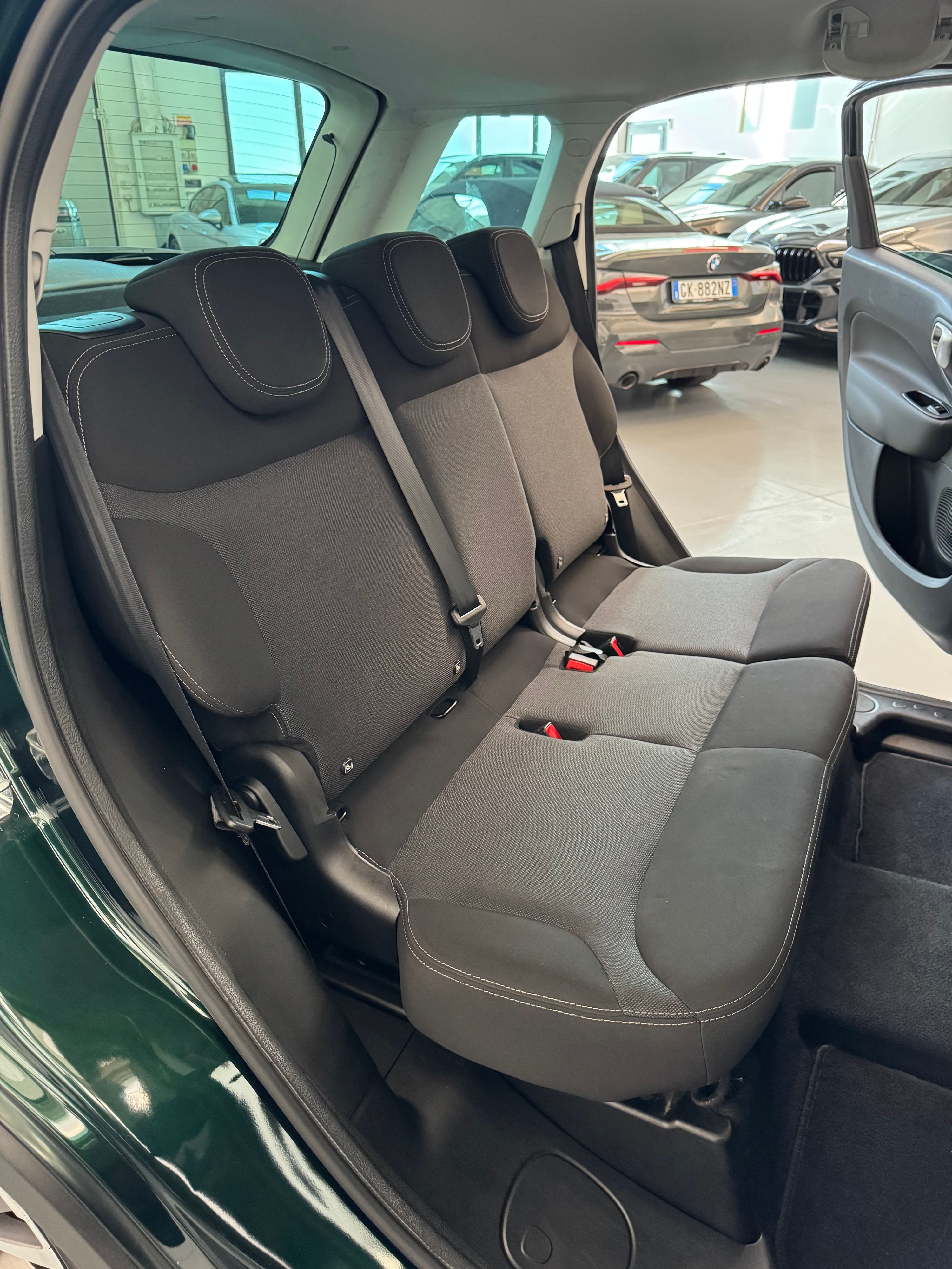 Fiat 500 L Cross mjt 1.3cc 95cv Automatica + Clima + Navi OK Neopatentati 2017 — foto 11