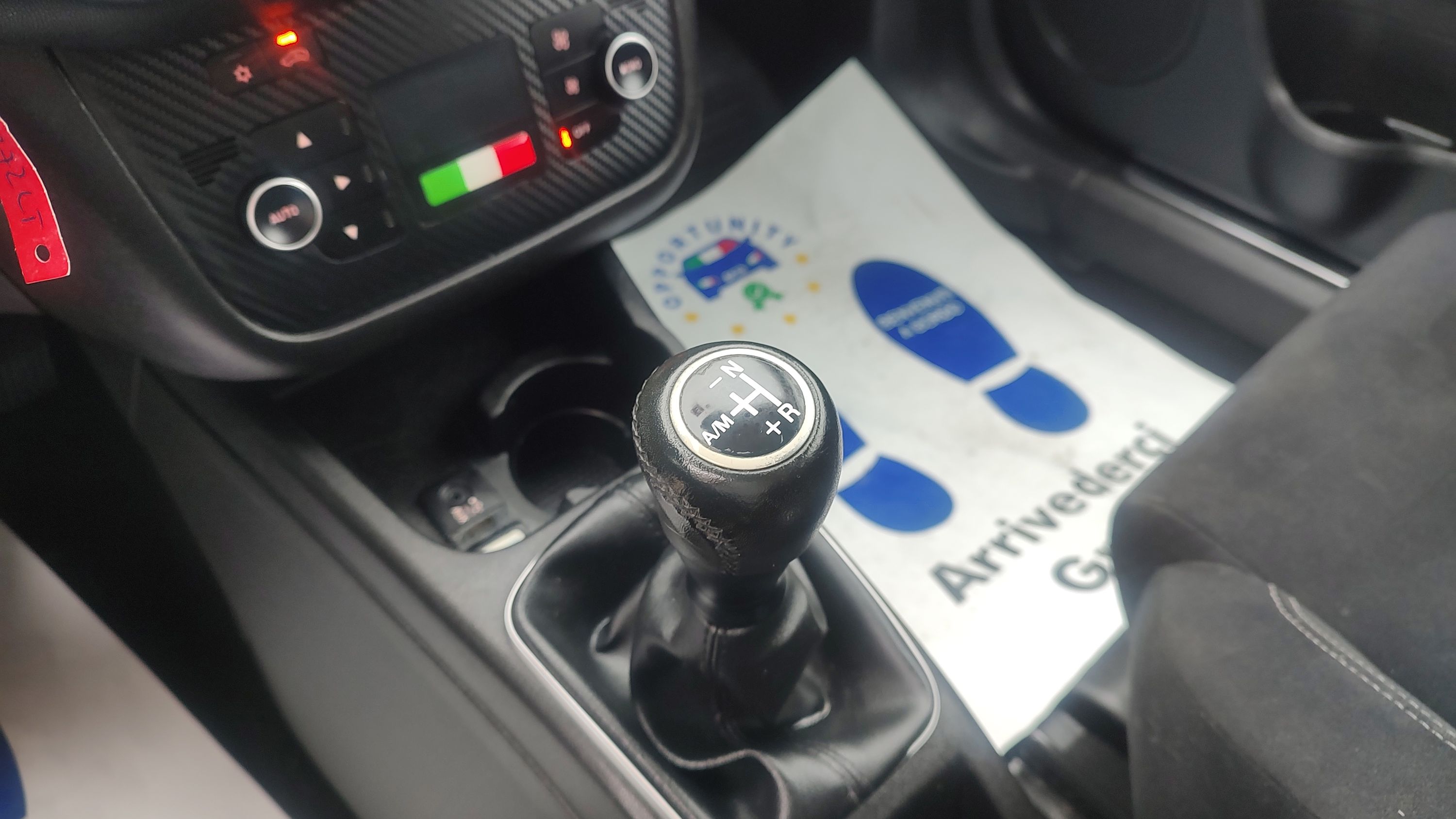 Fiat Punto 3p 1.4 Lounge s&s dualogic 2013 — foto 12
