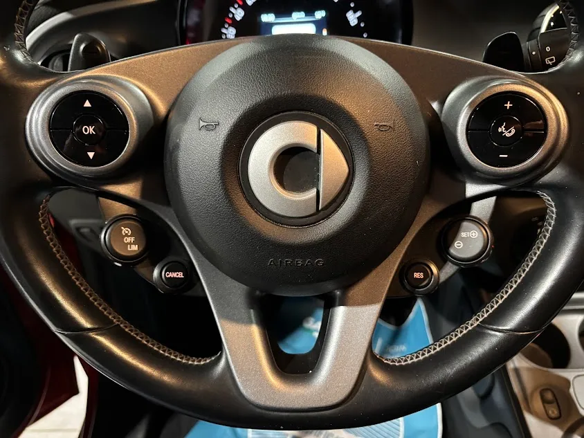 Smart Forfour 0.9 t Brabus Xclusive 109cv twinamic 2017 — foto 18
