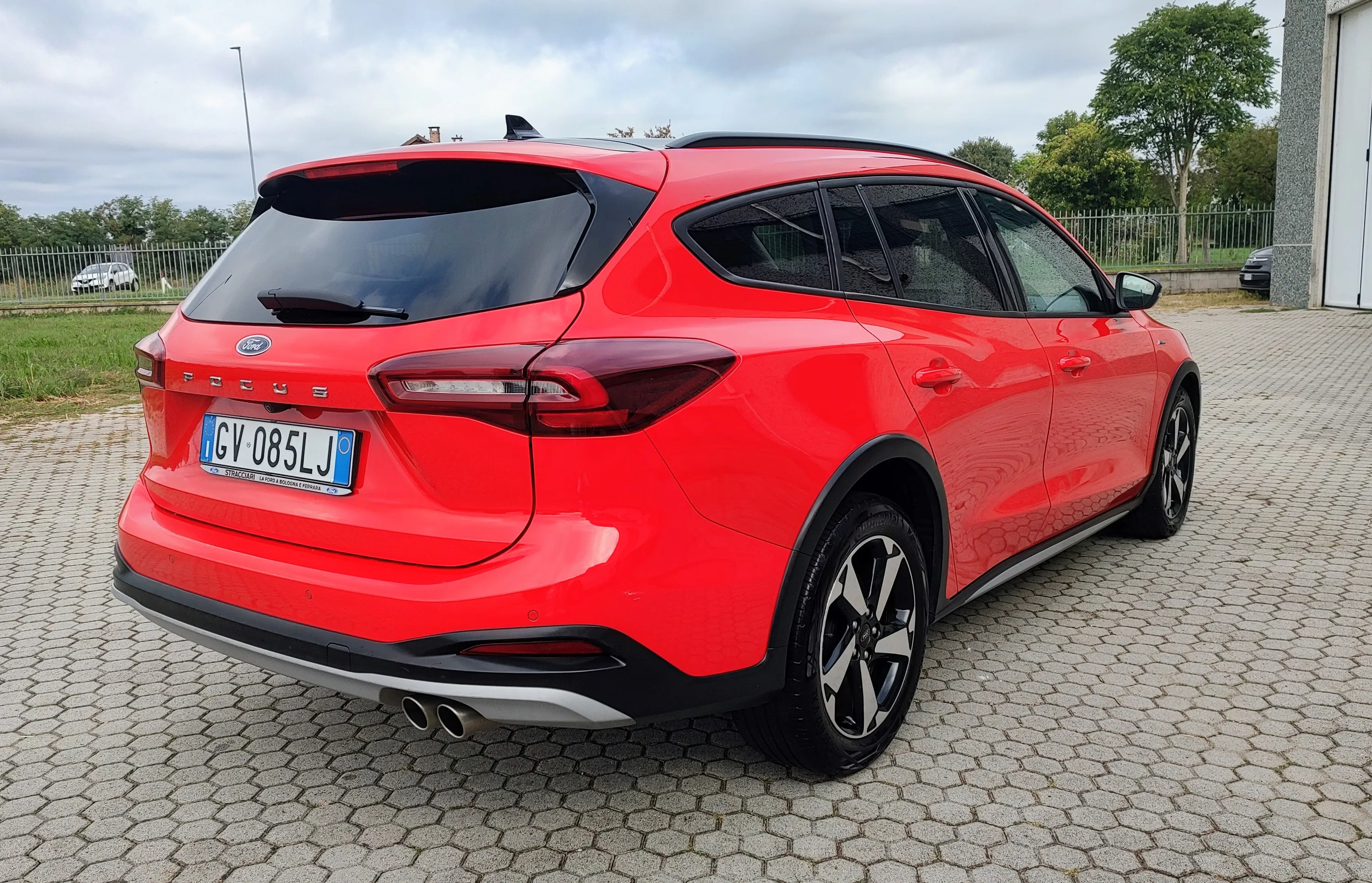 Ford Focus Active SW 1.0 ecoboost h Design 125cv 2024 — foto 5