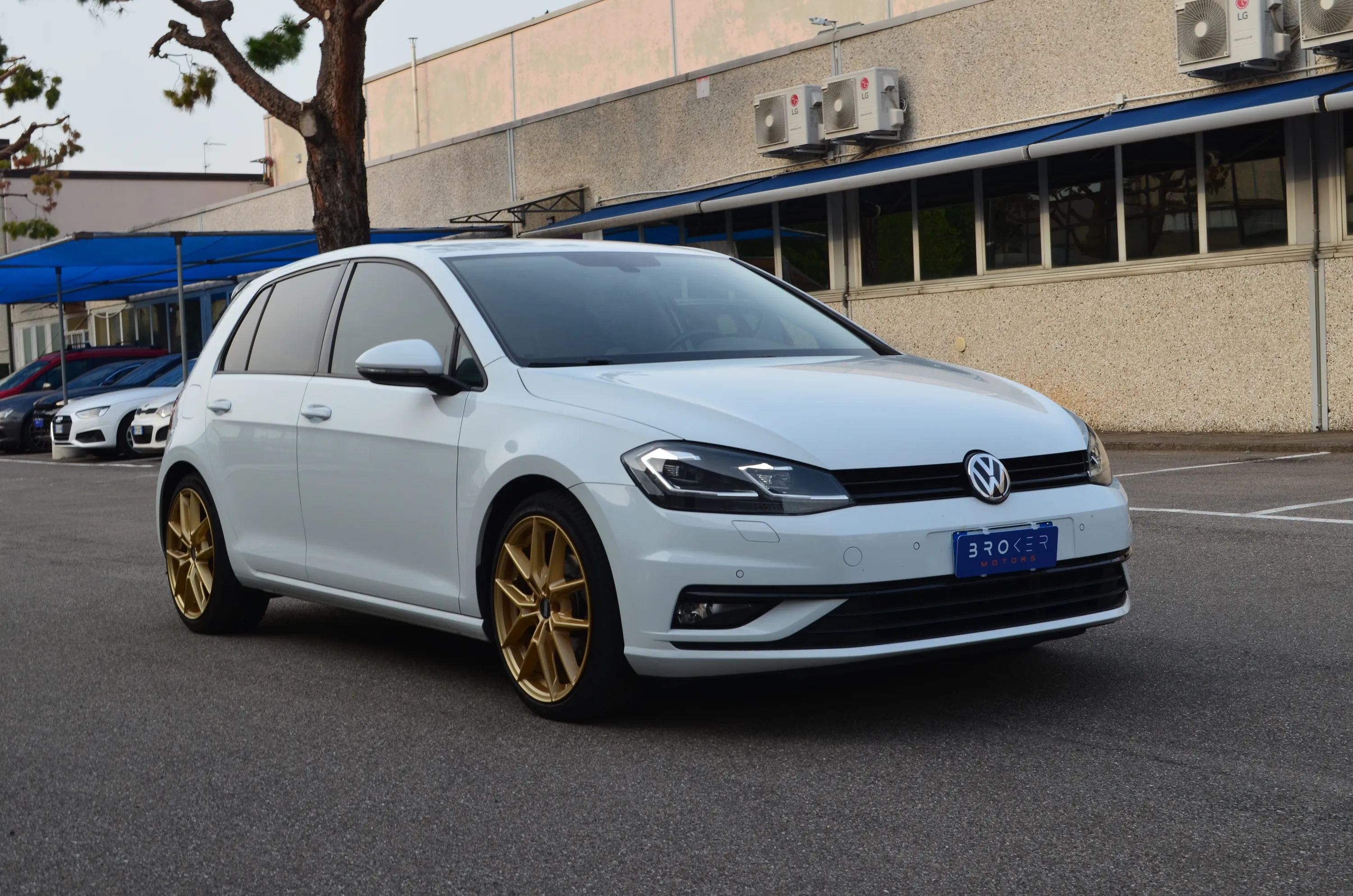 Volkswagen Golf 5p 2.0 tdi Highline 4motion 150cv dsg 2017 — foto 8