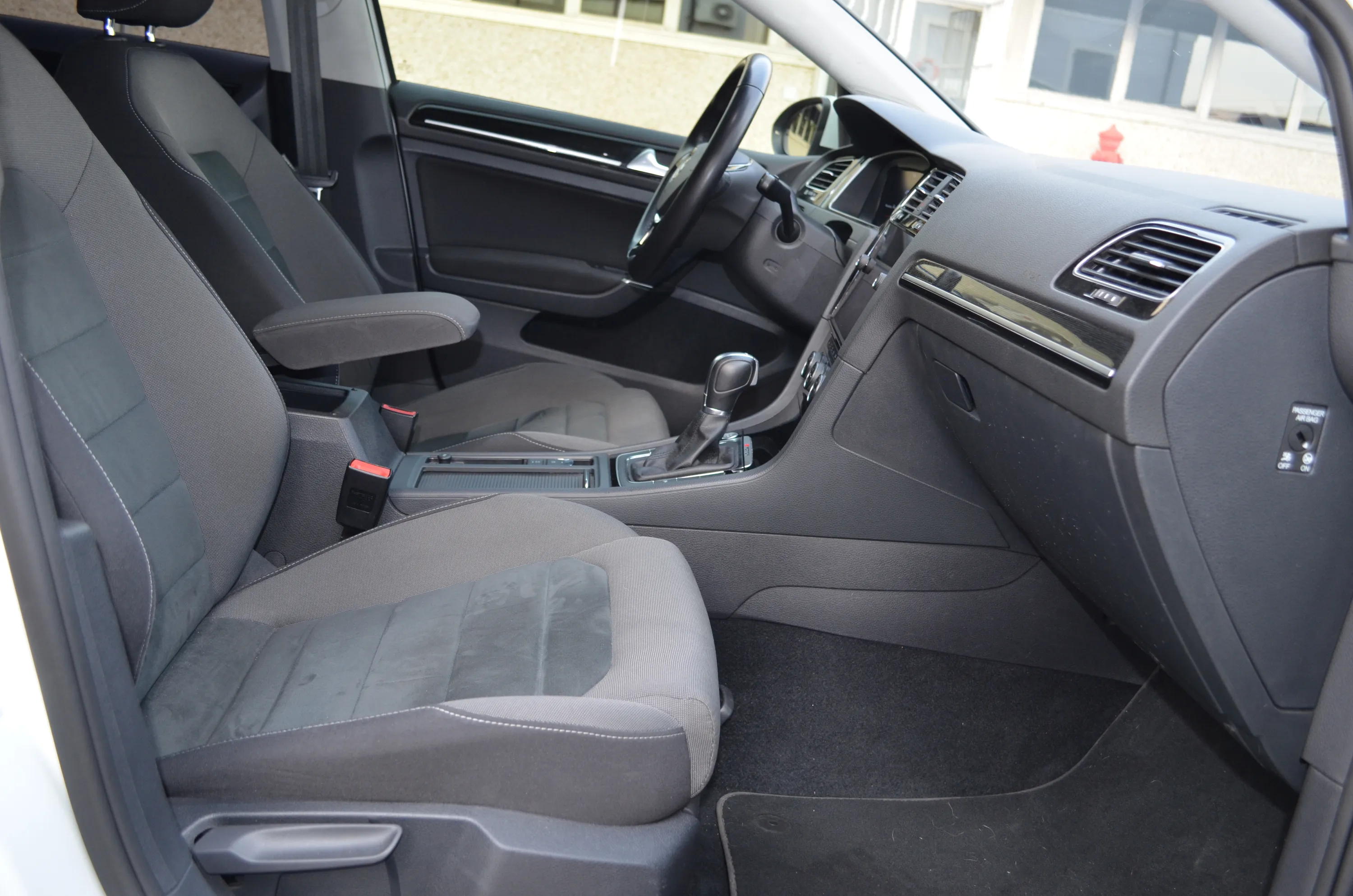 Volkswagen Golf 5p 2.0 tdi Highline 4motion 150cv dsg 2017 — foto 22