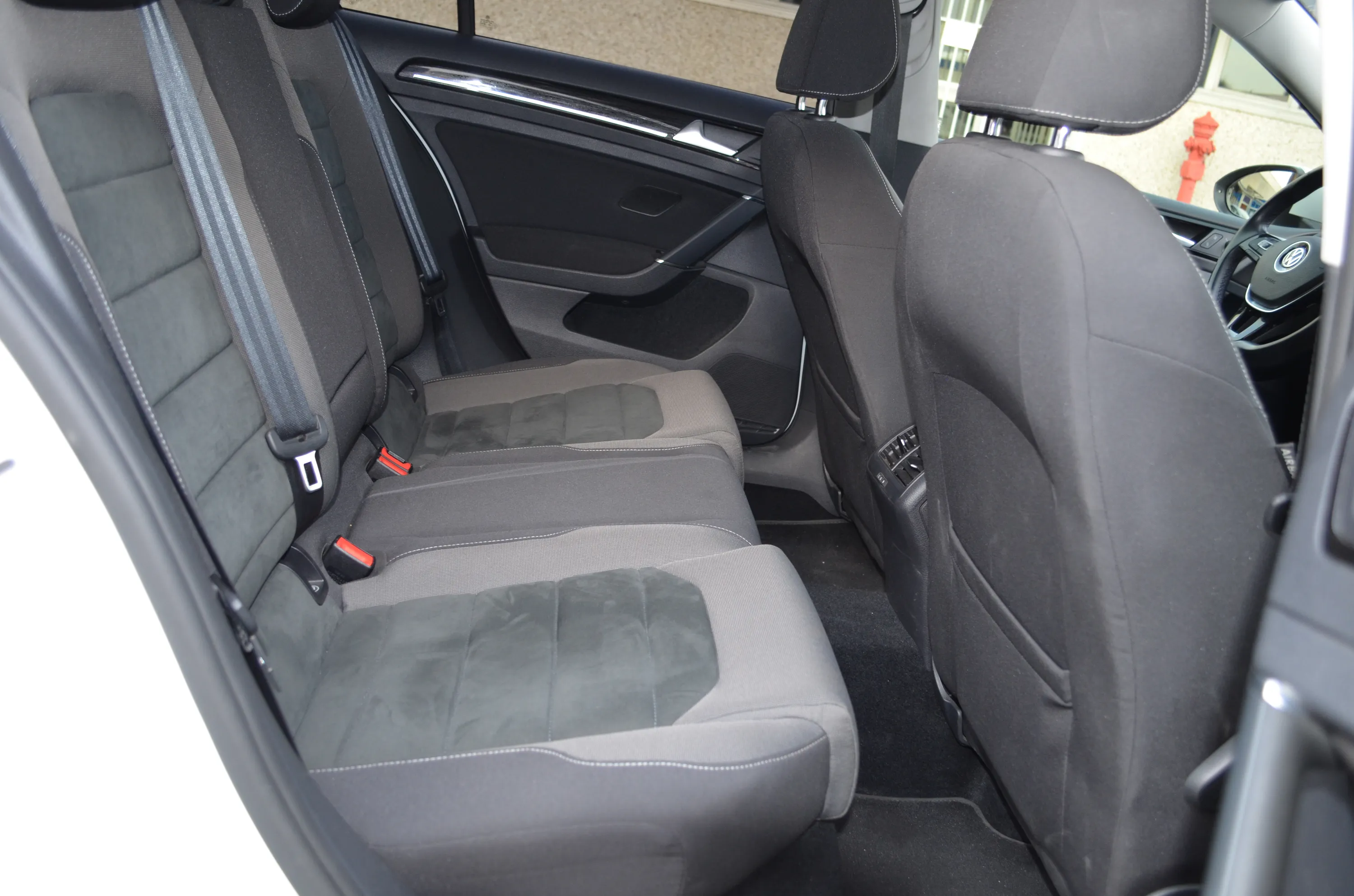 Volkswagen Golf 5p 2.0 tdi Highline 4motion 150cv dsg 2017 — foto 24