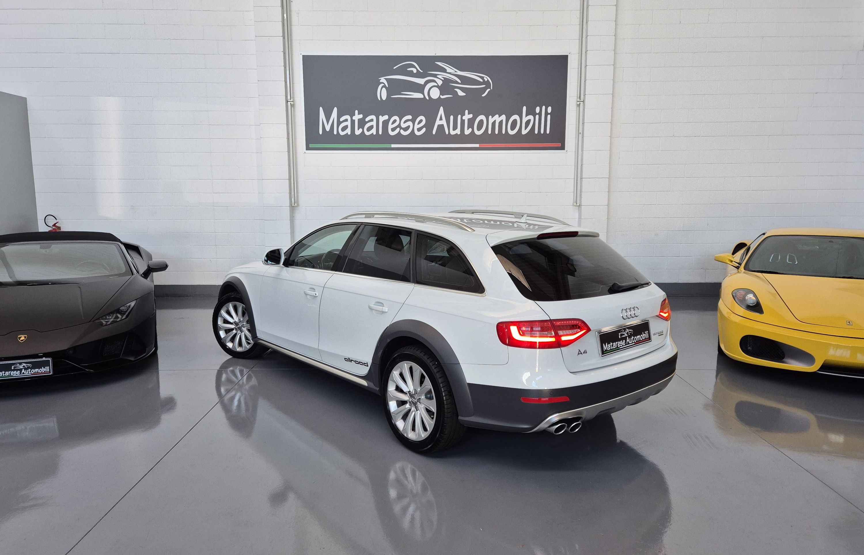 Audi A4 Allroad quattro TDI 2.0d 190cv AUTOMATICA TAGLIANDI AUDI 2014 — foto 3