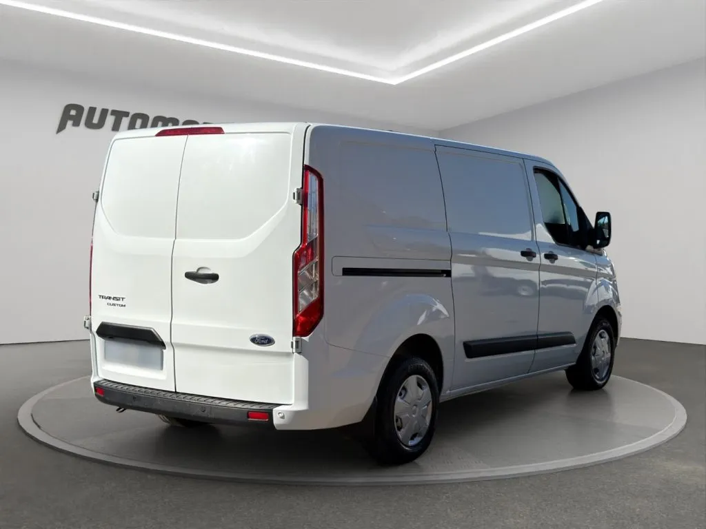 FORD L1H1 2.0 130CV 2022 — foto 3