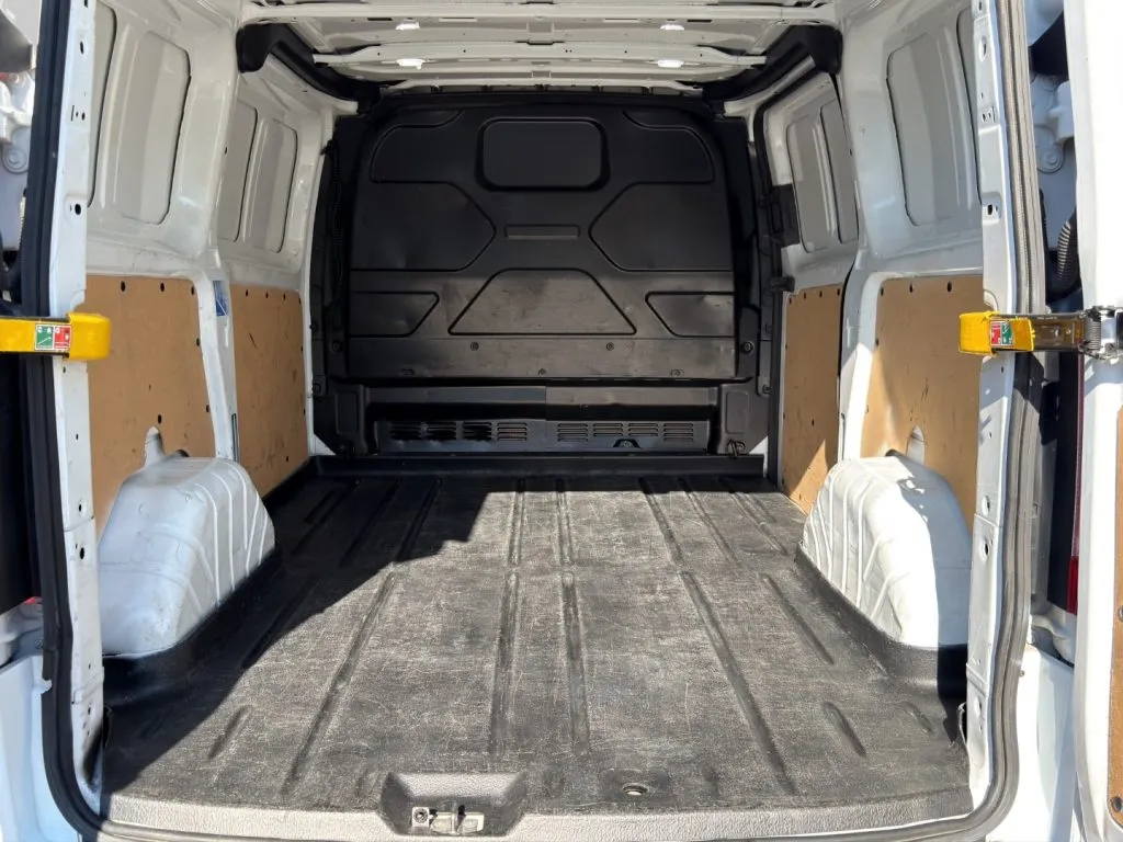 FORD L1H1 2.0 130CV 2022 — foto 15
